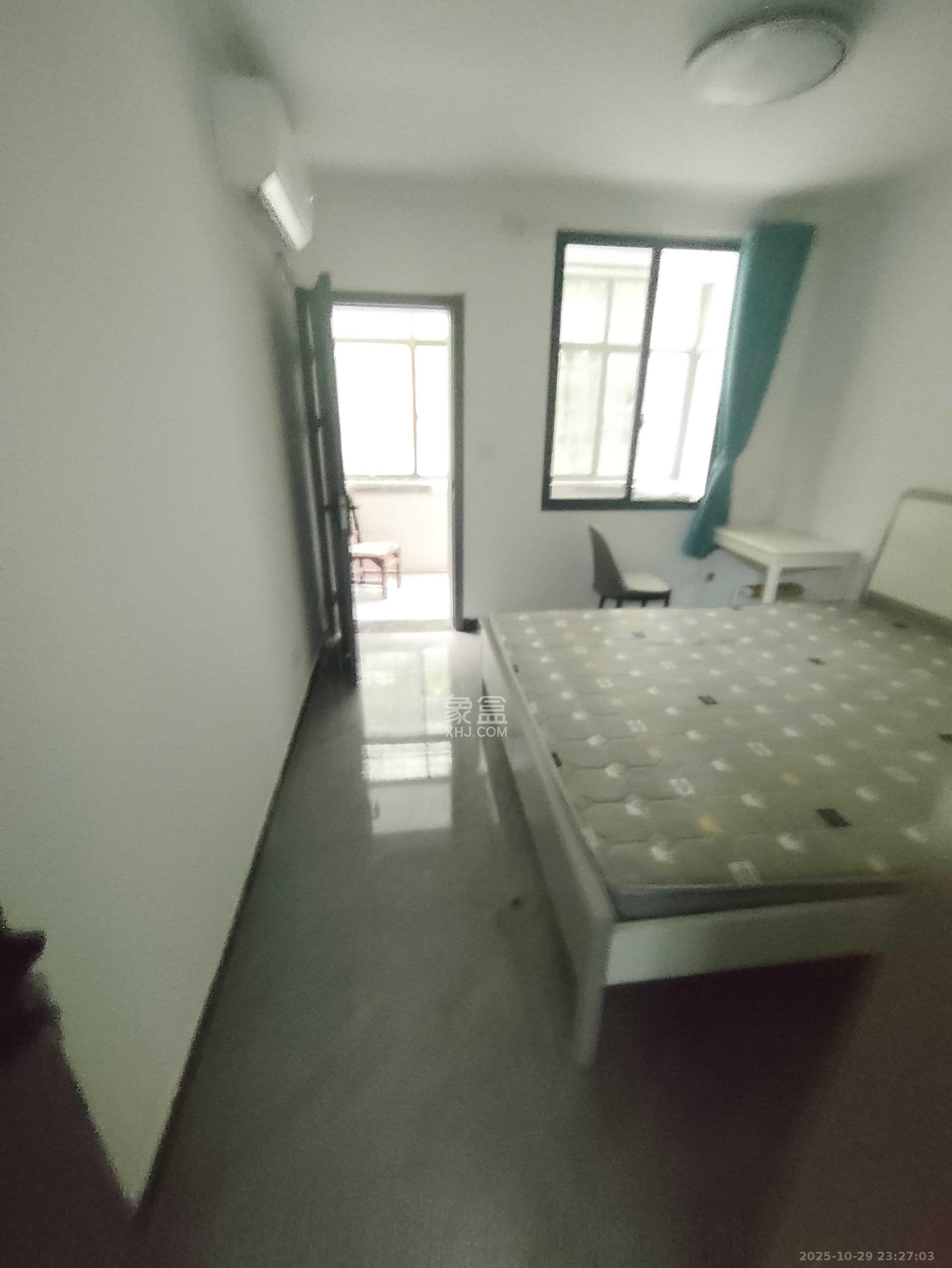 华菱新城地标  2室2厅1卫    2000.0元/月室内图