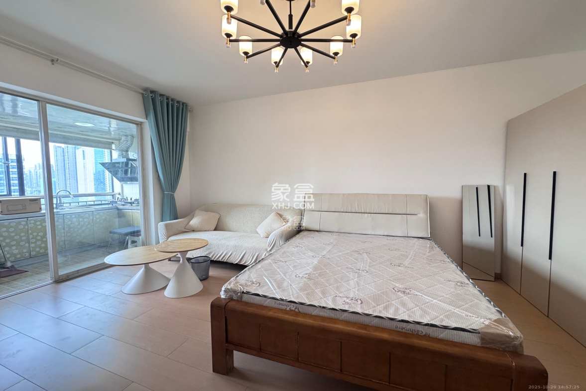 亚商国际 1室1厅1卫 1300.0元/月 亚商国际 1室1厅1卫 1300.0元/月室内图