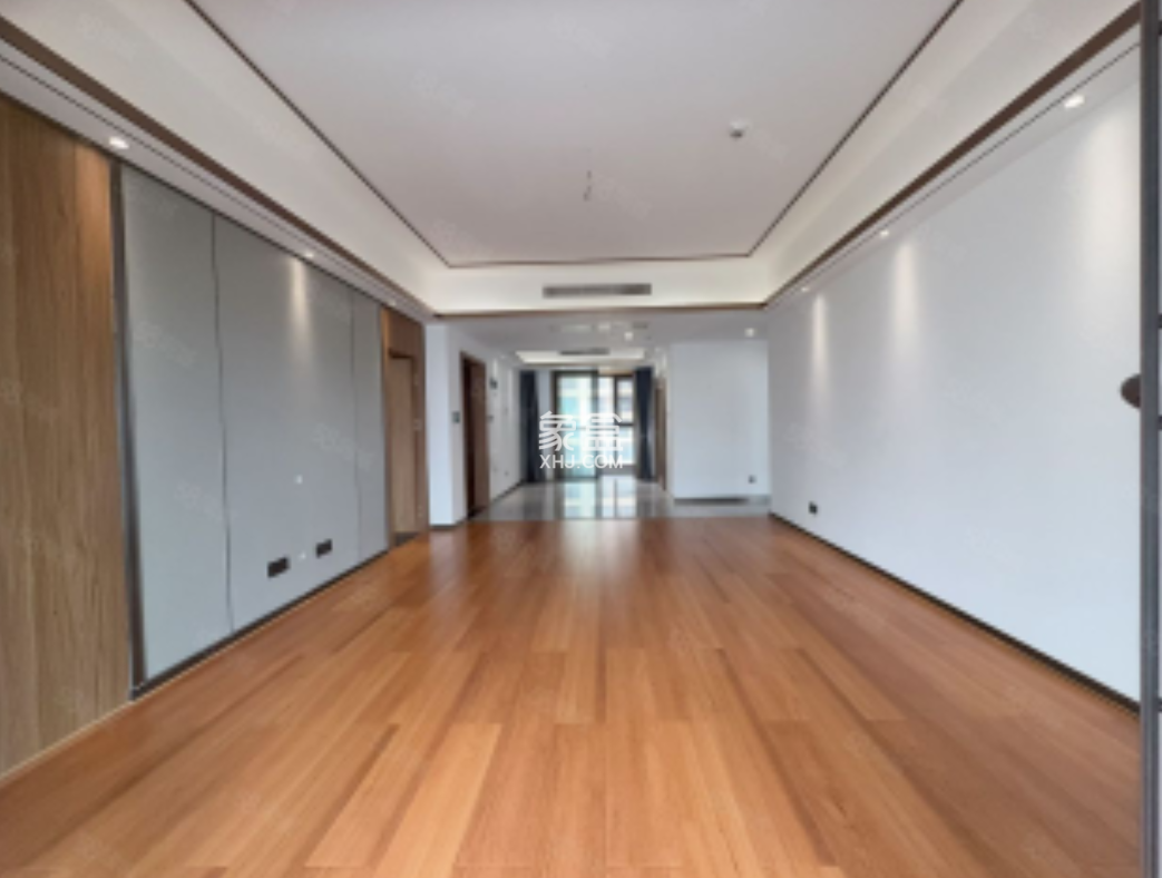 海航豪庭南苑  3室2厅2卫    5500.0元/月 海航豪庭南苑  3室2厅2卫    5500.0元/月室内图