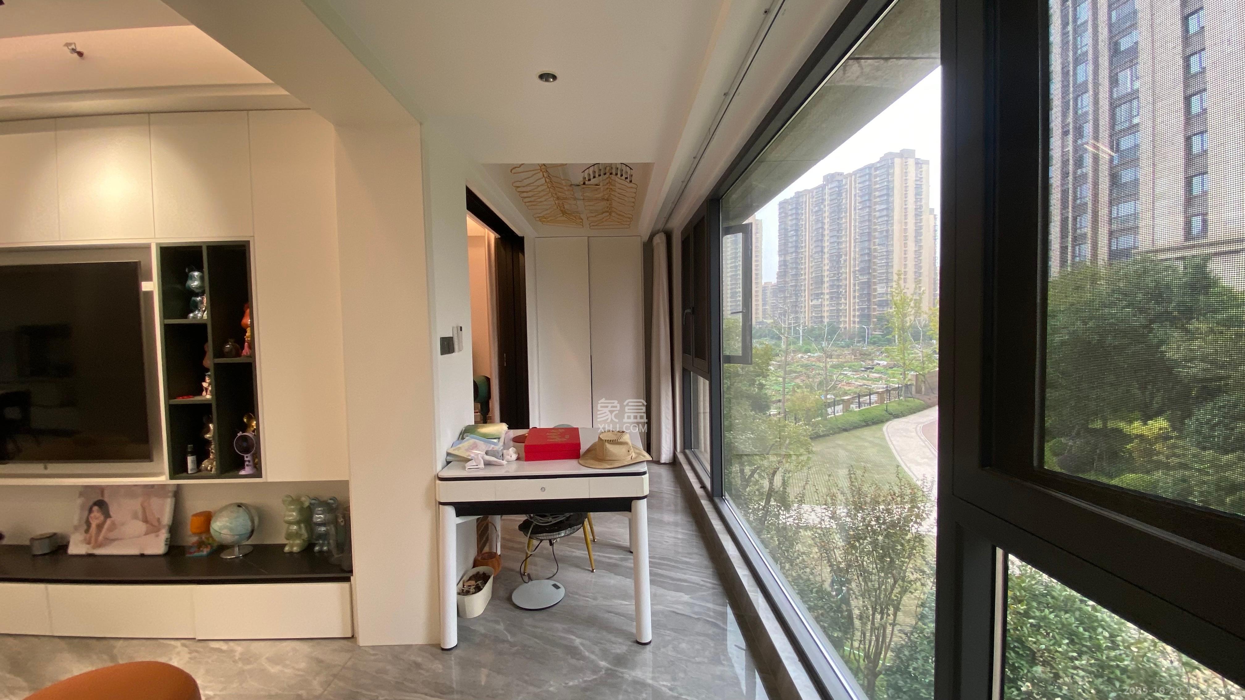 明昇壹城(明昇时代广场)二期  4室2厅2卫    3500.0元/月 明昇壹城(明昇时代广场)二期  4室2厅2卫    3500.0元/月室内图