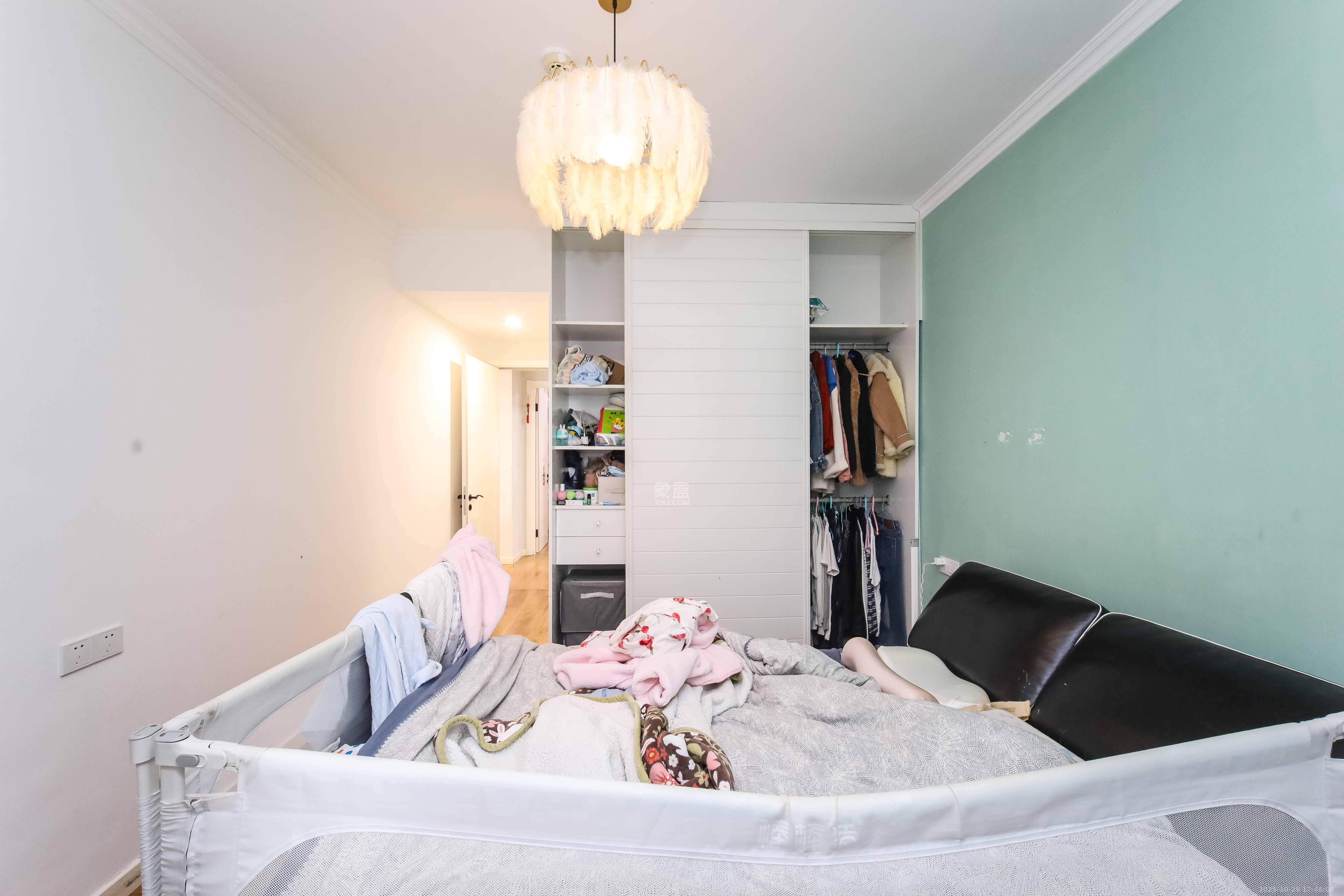 金地格林公馆 3室2厅1卫 145.0万 金地格林公馆 3室2厅1卫 145.0万卧室