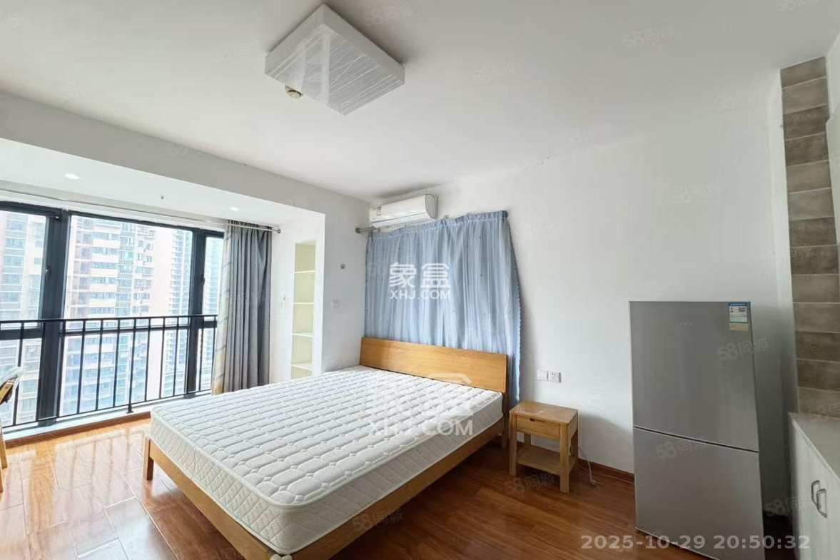 佳兴国际汇 1室1厅1卫 1500.0元/月 佳兴国际汇 1室1厅1卫 1500.0元/月室内图