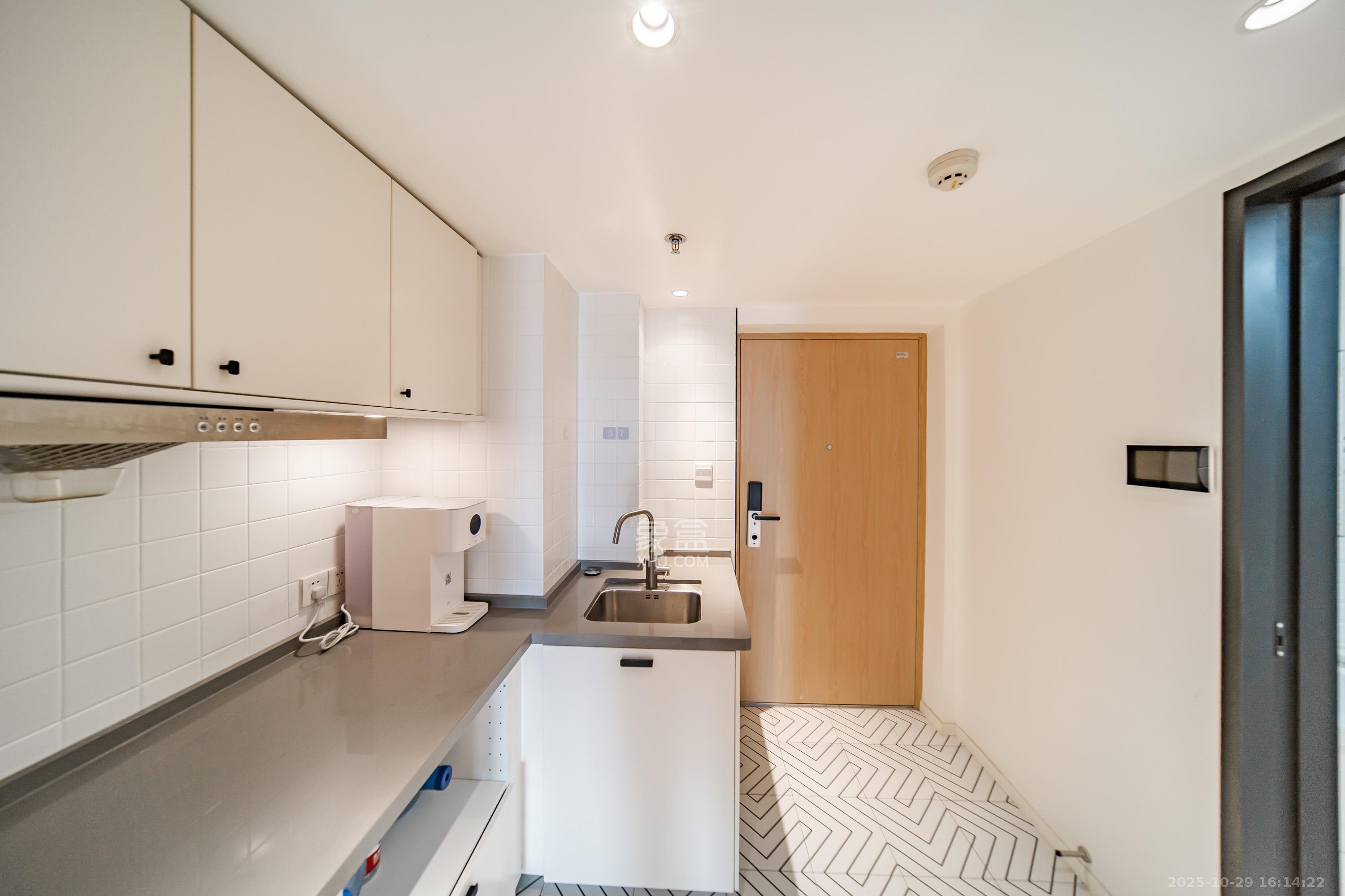 荟聚之光  2室1厅1卫    65.0万 荟聚之光  2室1厅1卫    65.0万厨房