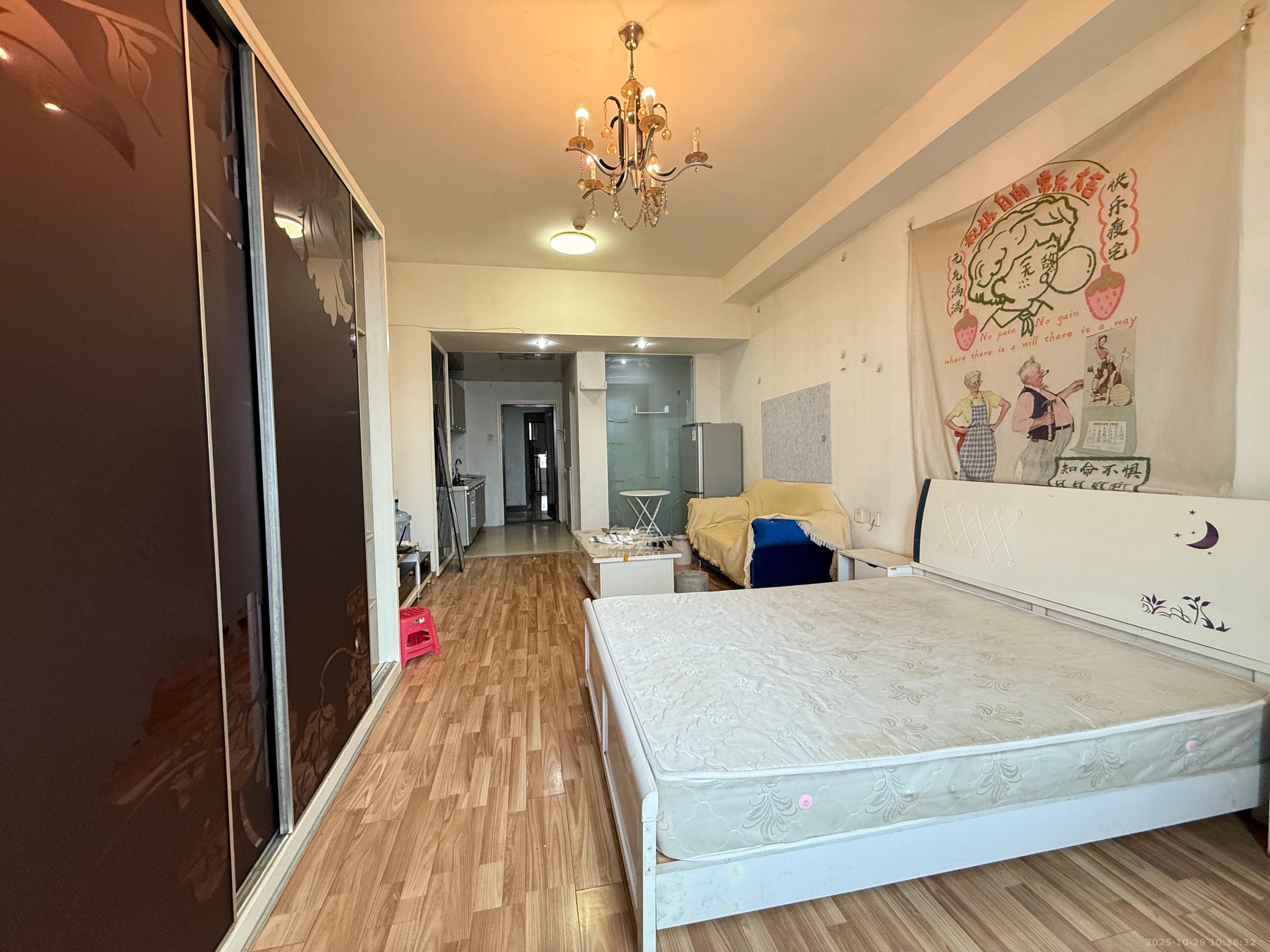 融圣国际  1室1厅1卫    1500.0元/月室内图