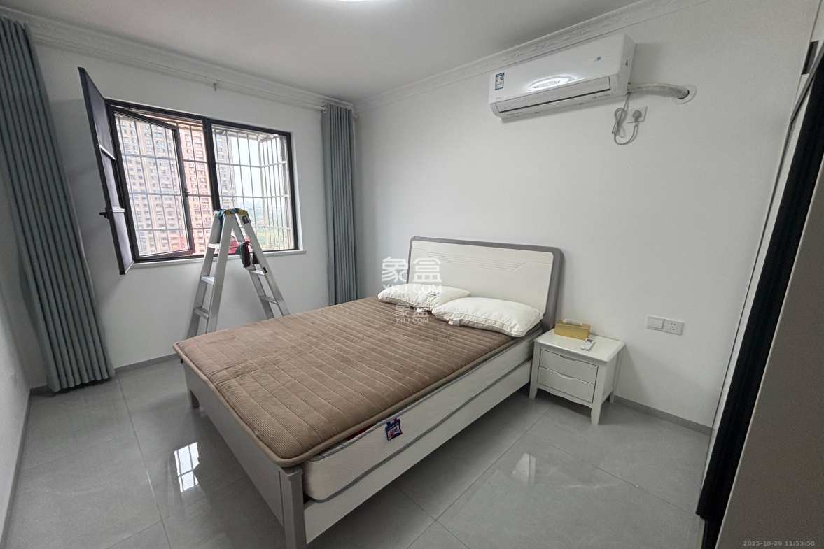 旭日嘉苑  3室2厅2卫    3400.0元/月 旭日嘉苑  3室2厅2卫    3400.0元/月室内图