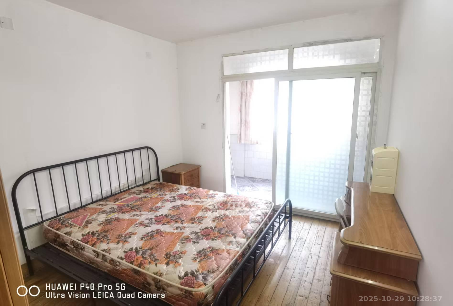 长坡社区  1室1厅1卫    1100.0元/月室内图