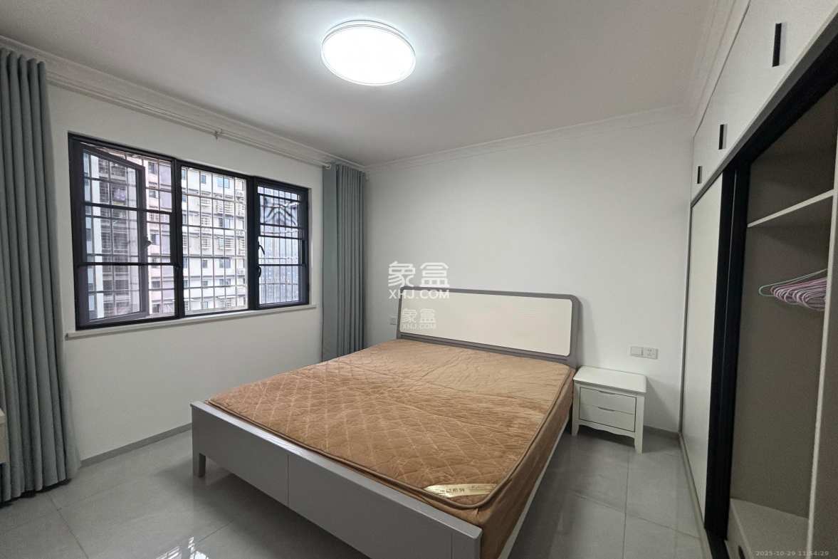 旭日嘉苑  3室2厅2卫    3400.0元/月 旭日嘉苑  3室2厅2卫    3400.0元/月室内图