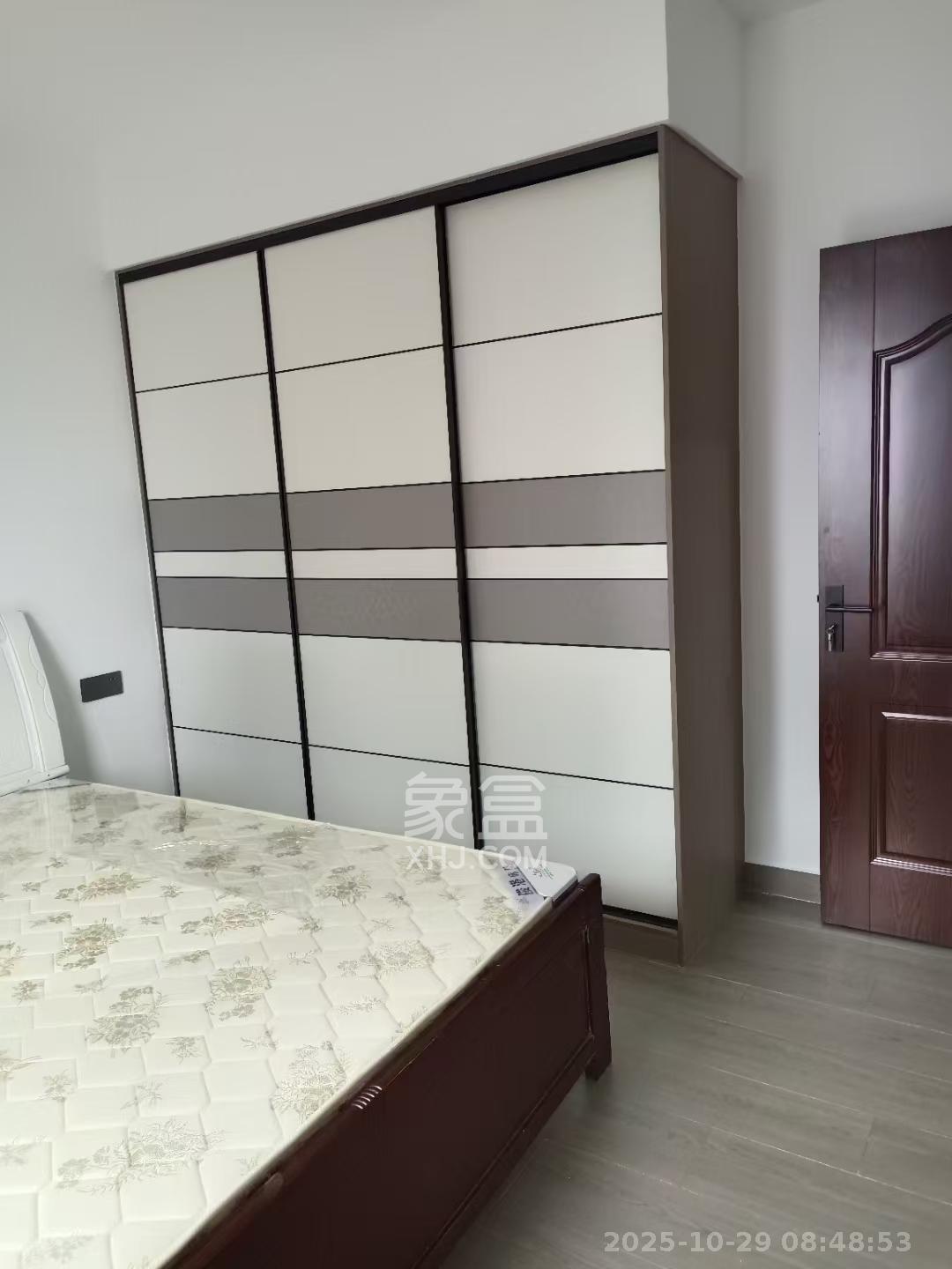 中城苑 2室1厅1卫 2100.0元/月 中城苑 2室1厅1卫 2100.0元/月室内图