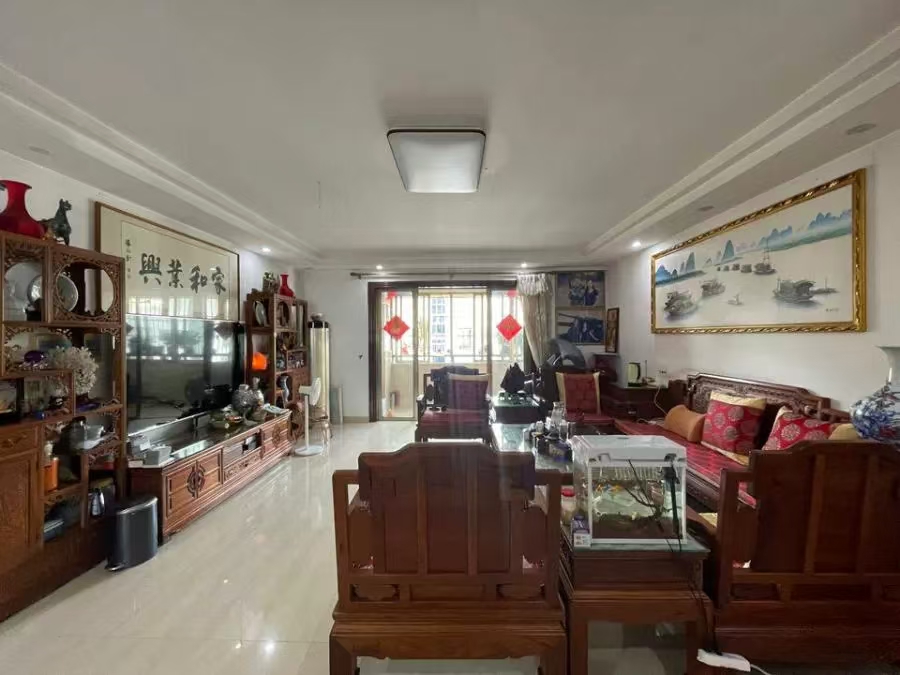 水云天  4室2厅2卫    220.0万 水云天  4室2厅2卫    220.0万室内图