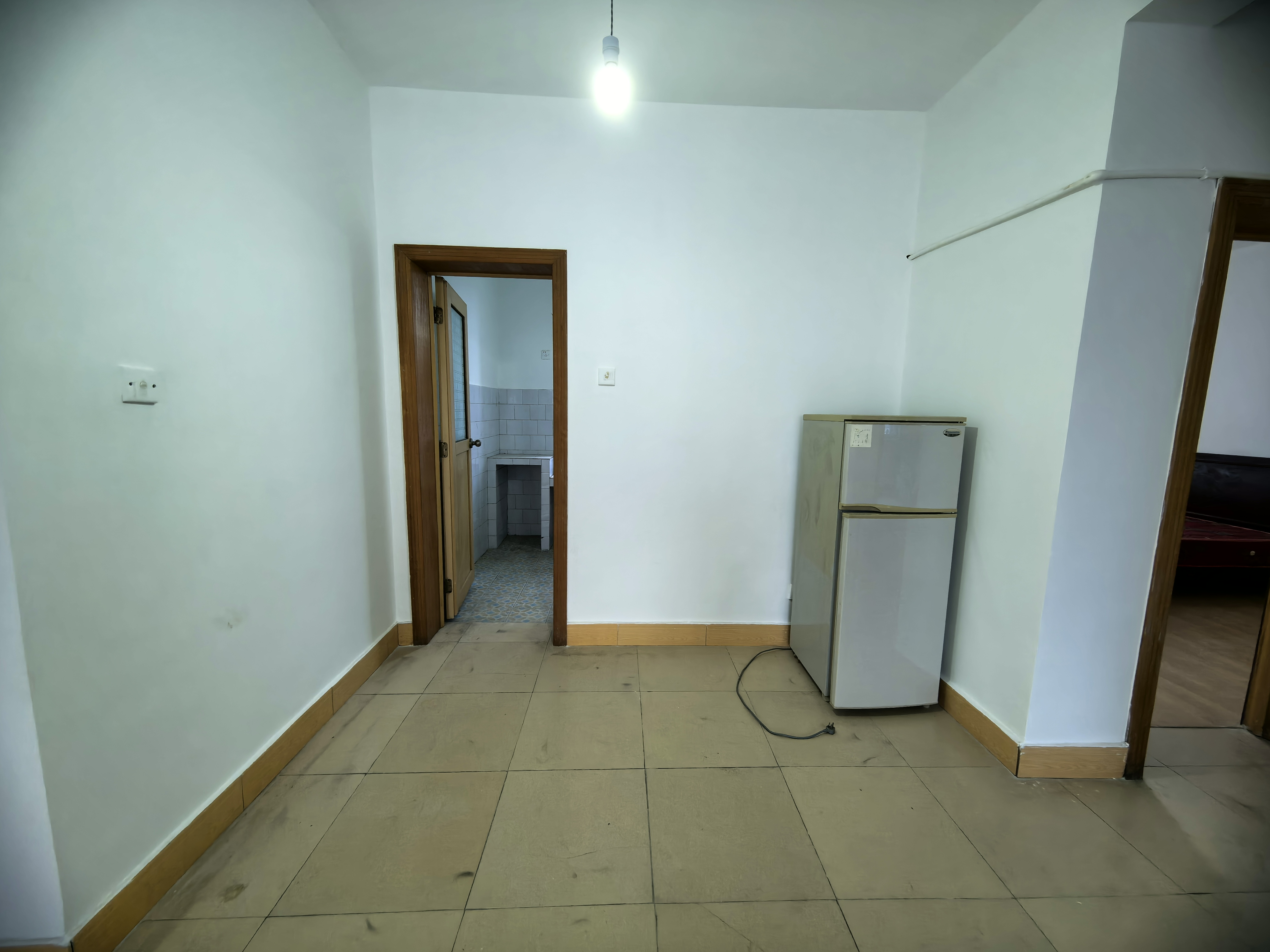 南庄新村  2室2厅1卫    600.0元/月室内图