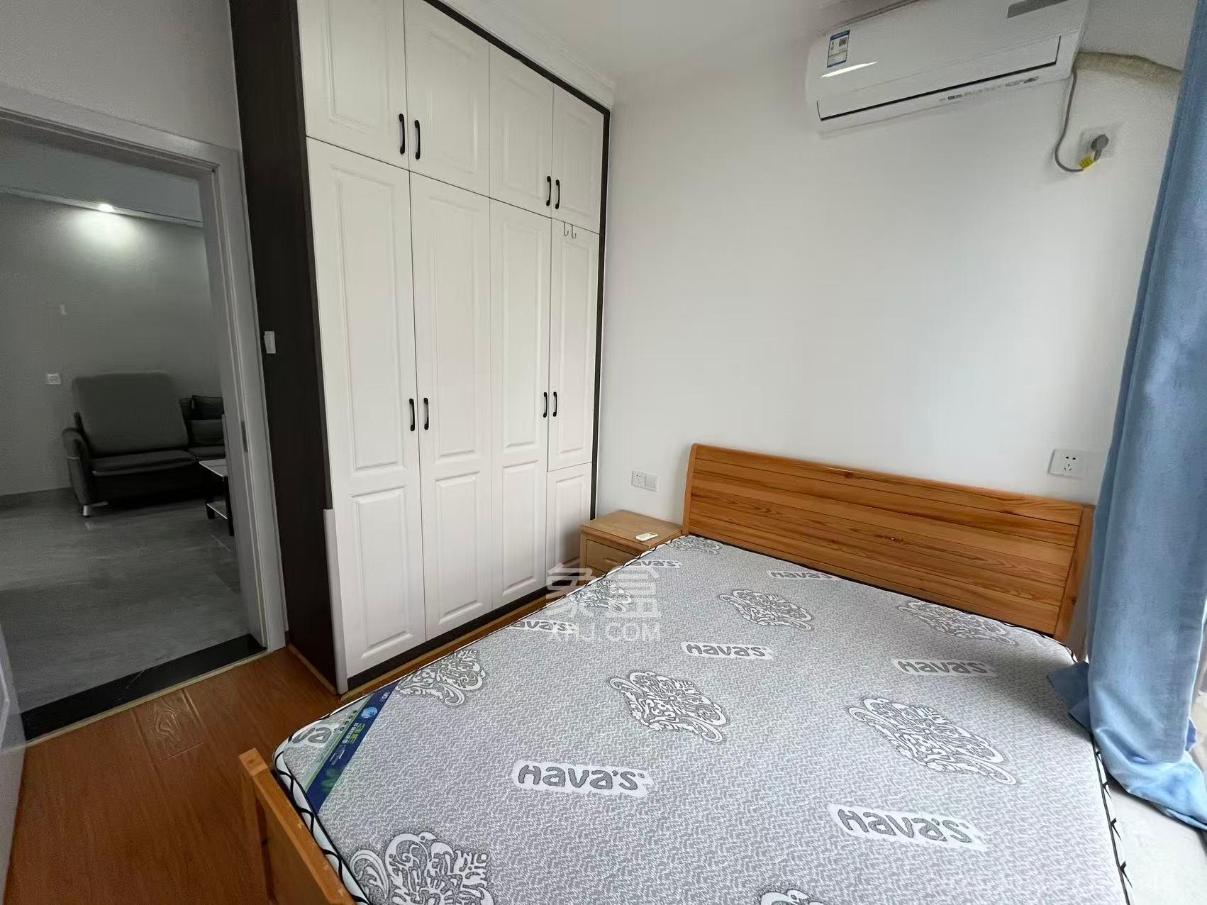 合能洋湖公馆 3室2厅1卫 3000.0元/月 合能洋湖公馆 3室2厅1卫 3000.0元/月室内图