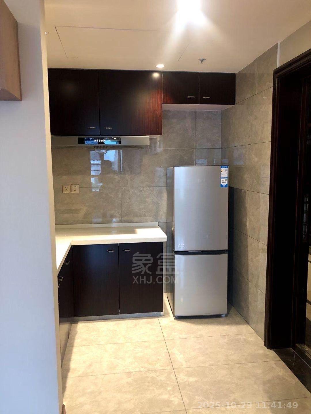 湘江公馆 1室1厅1卫 1500.0元/月 湘江公馆 1室1厅1卫 1500.0元/月室内图