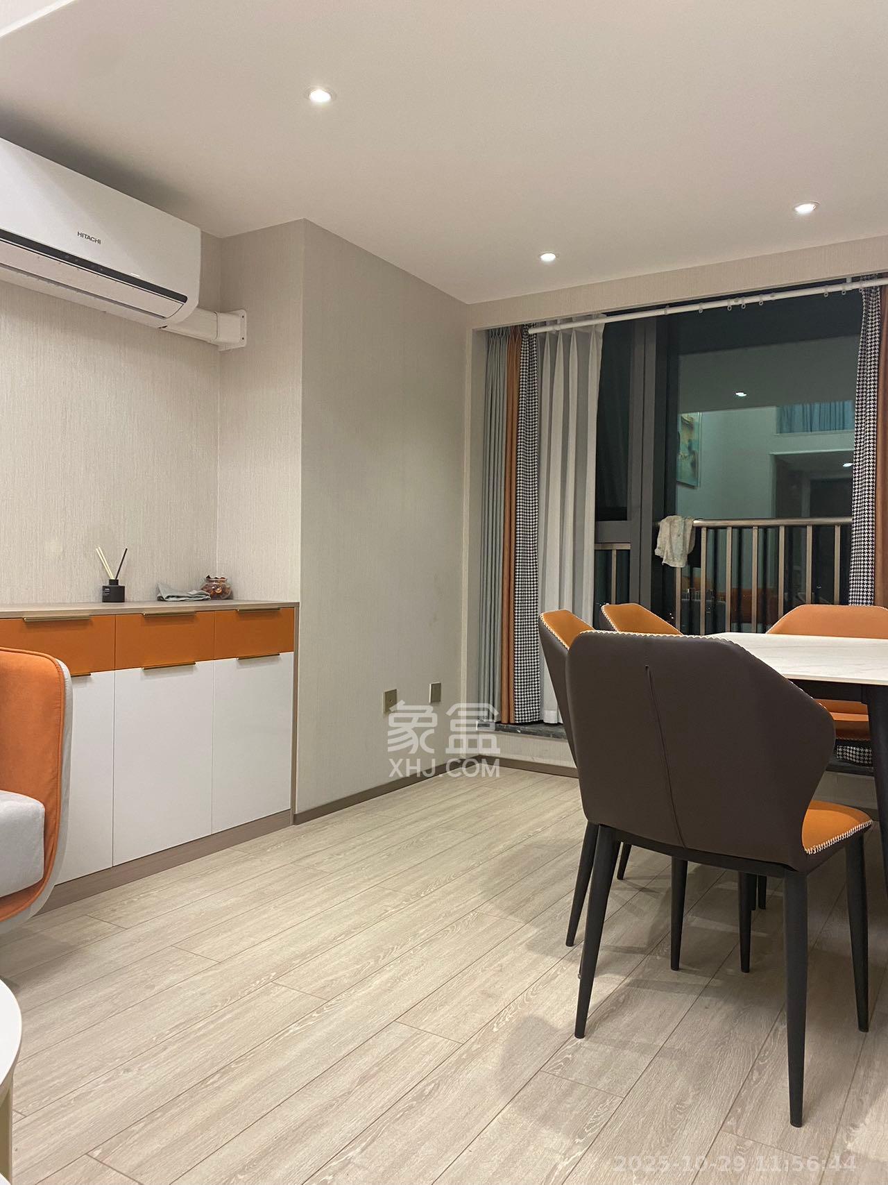 华远华时代  2室1厅1卫    2700.0元/月室内图