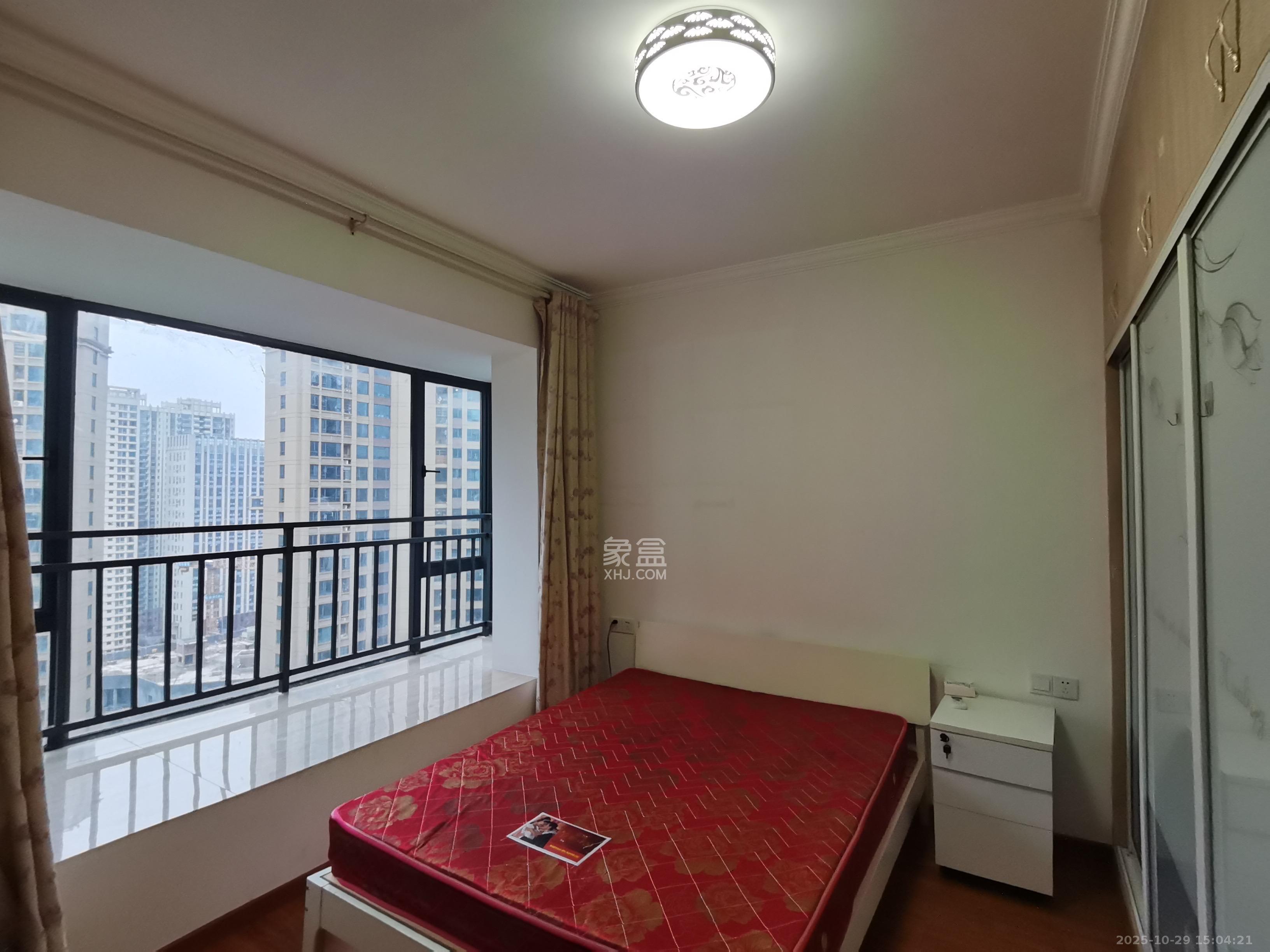 方略城市广场  3室2厅1卫    2000.0元/月室内图