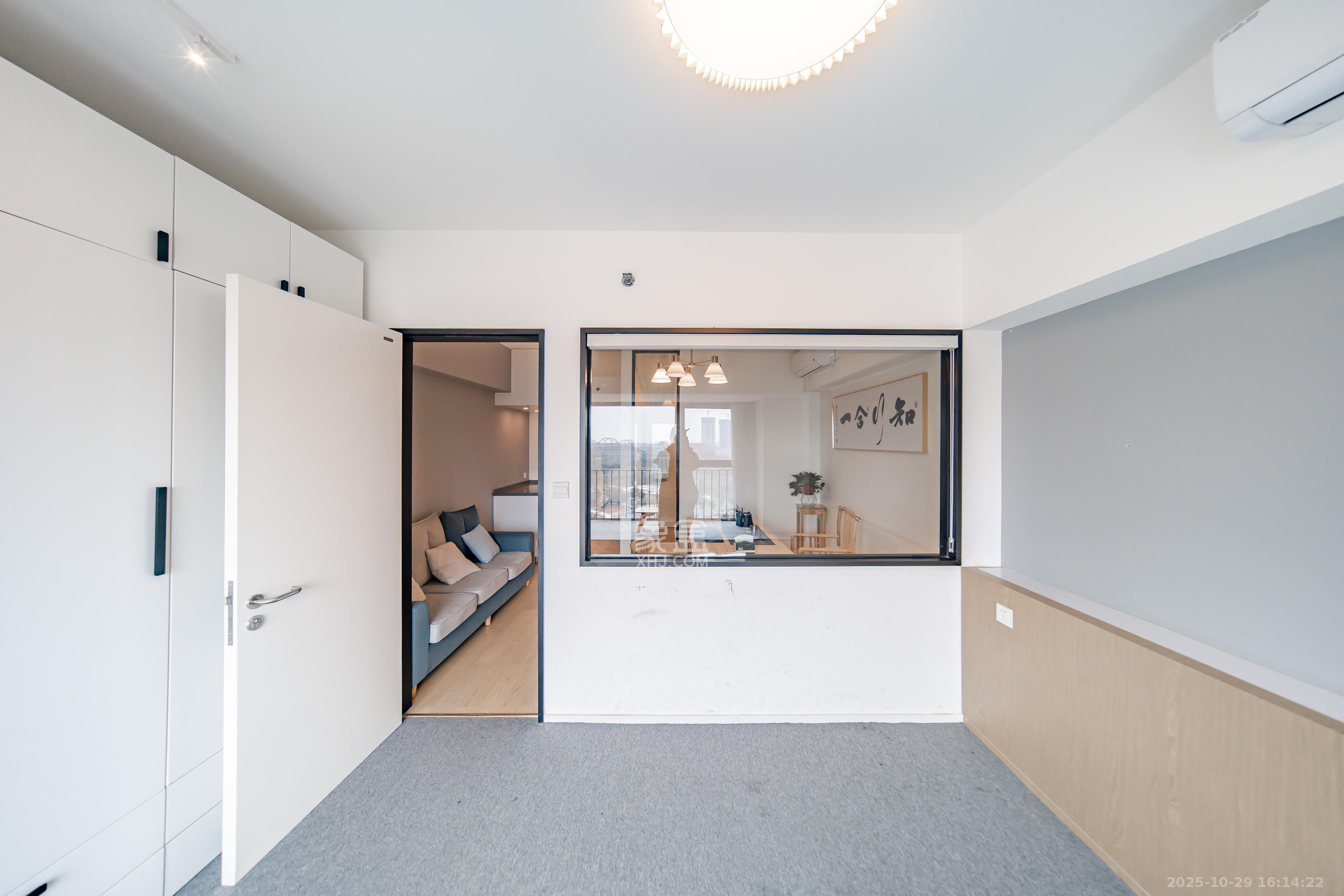 荟聚之光  2室1厅1卫    65.0万 荟聚之光  2室1厅1卫    65.0万卧室