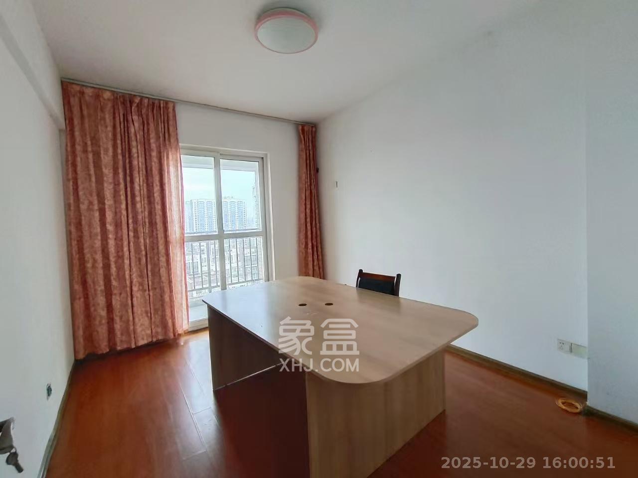 上河国际C区  3室1厅2卫    2500.0元/月室内图