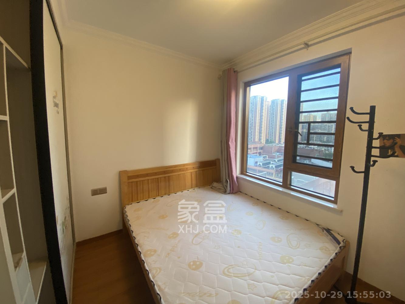 明发阅江悦府  5室2厅2卫    2650.0元/月室内图