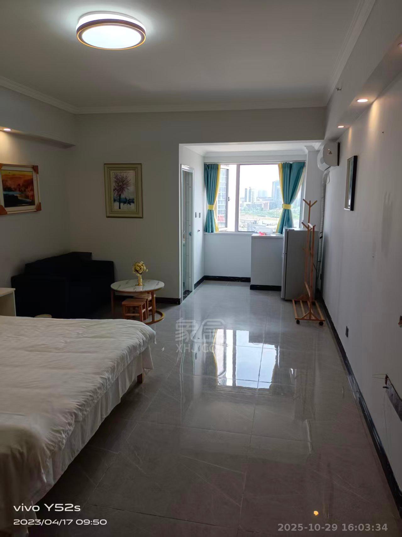 米兰公馆  1室1厅1卫    1300.0元/月 米兰公馆  1室1厅1卫    1300.0元/月室内图