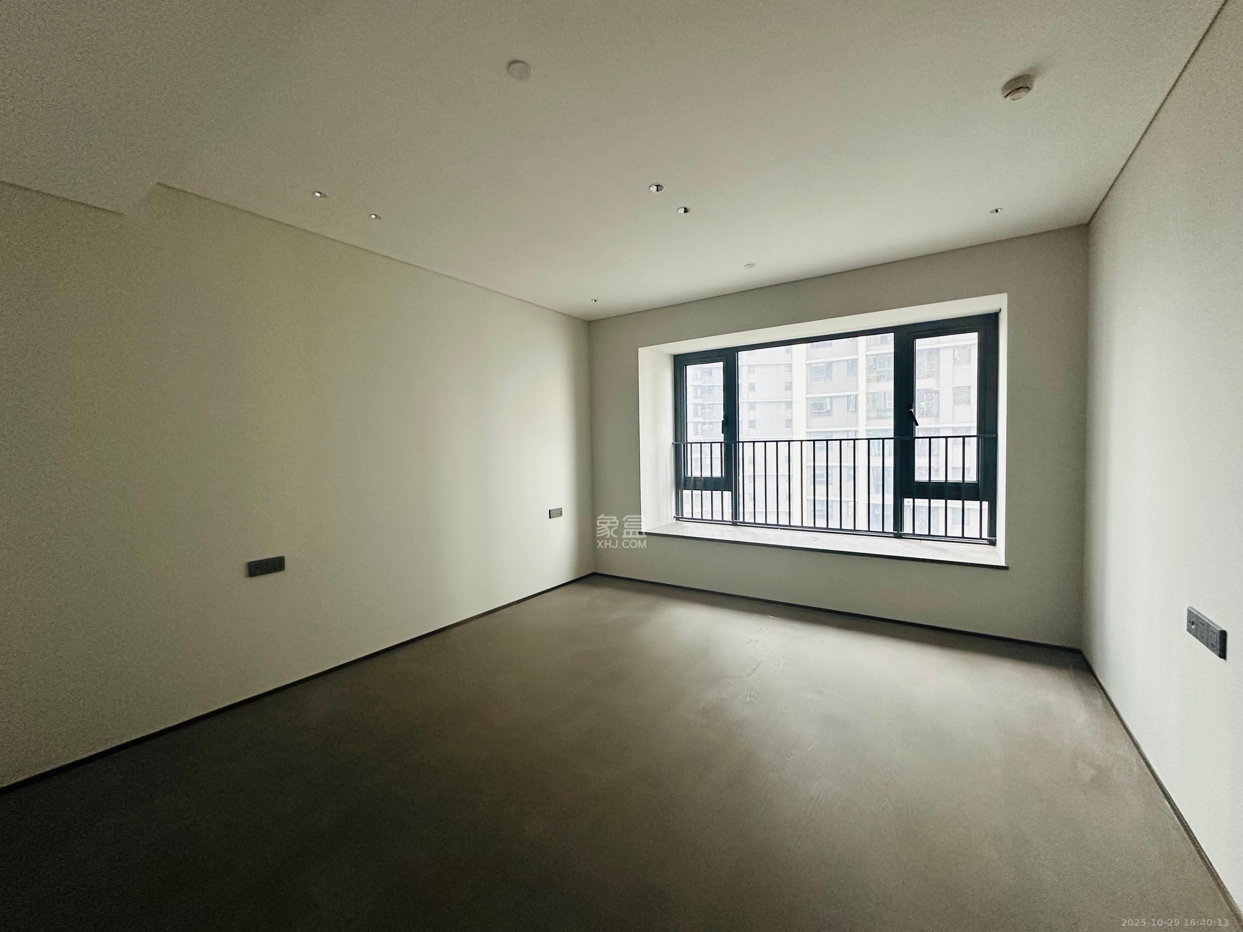 长沙悦府(华润万象城)  4室2厅3卫    12000.0元/月 长沙悦府(华润万象城)  4室2厅3卫    12000.0元/月室内图