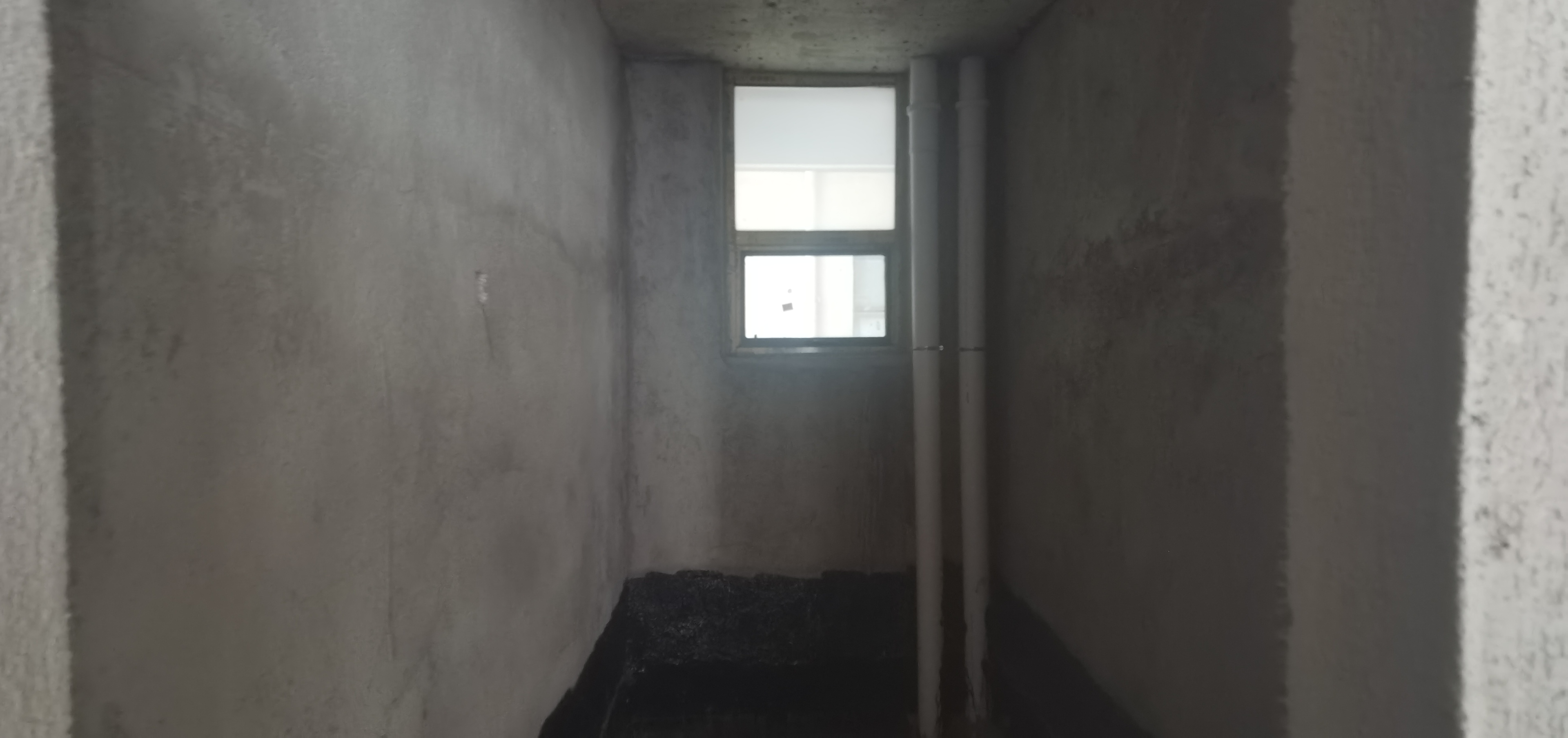 大汉龙苑  4室2厅2卫    55.8万客厅