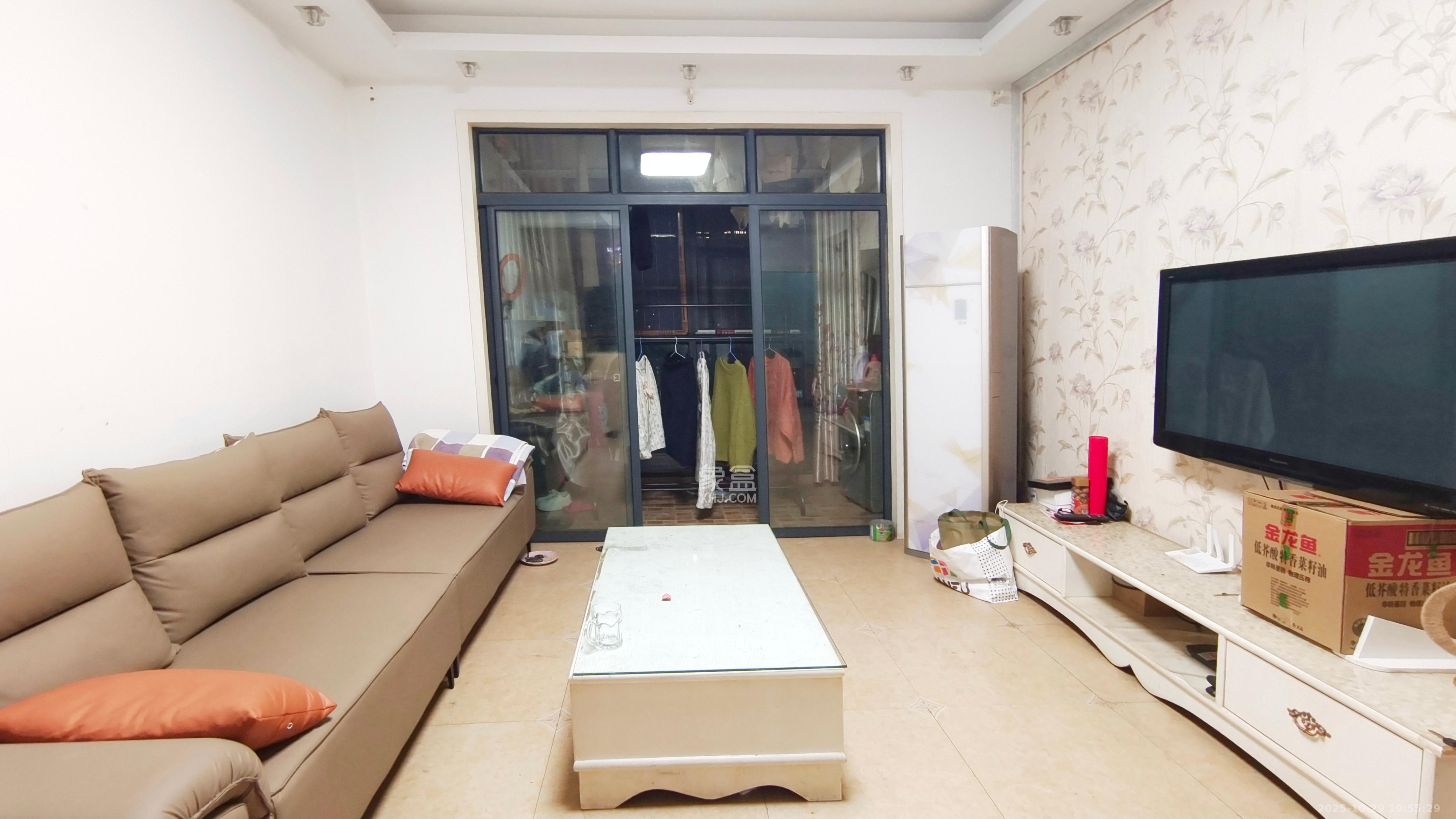 江河双水湾  2室2厅1卫    2000.0元/月室内图