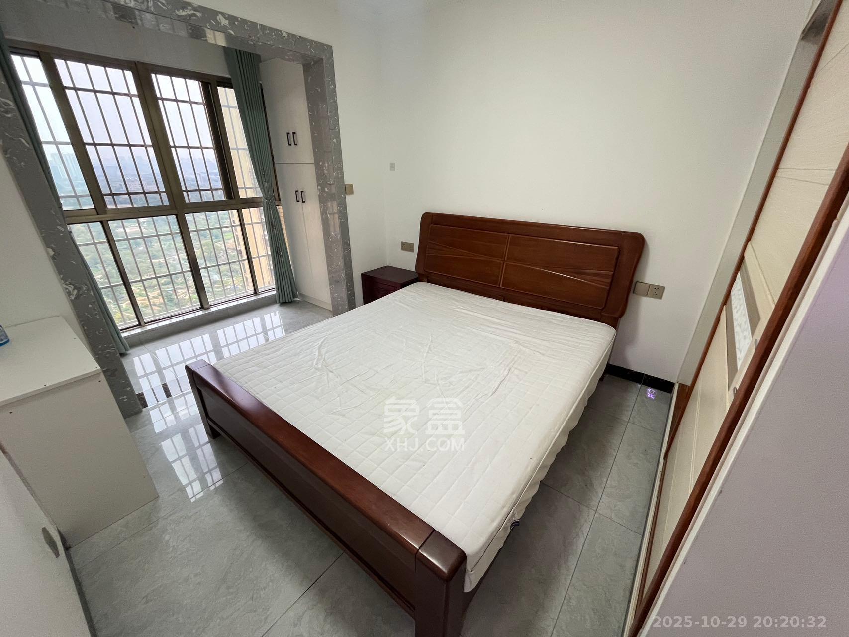 星城新宇川河苑  2室2厅1卫    1700.0元/月室内图