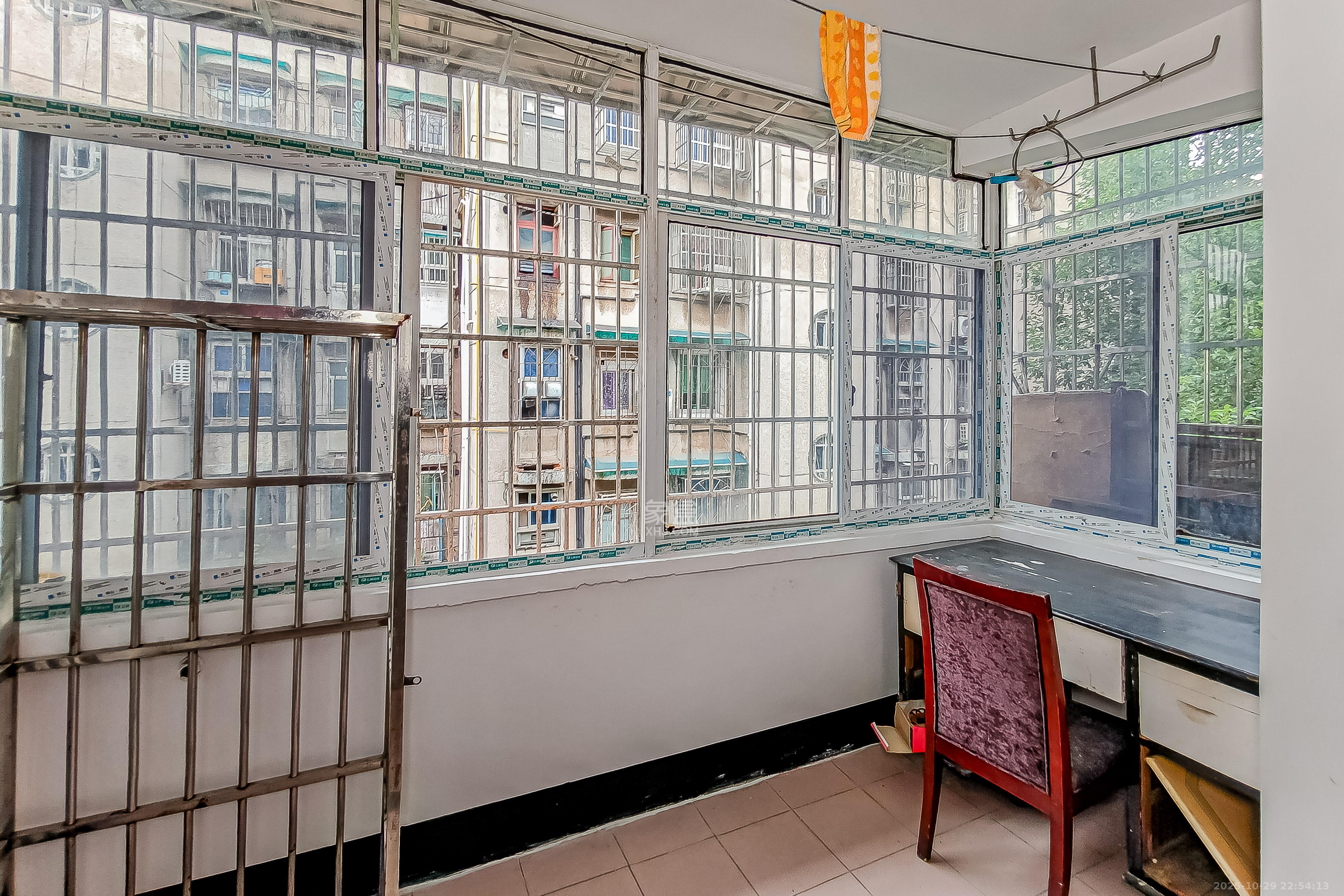 茶园坡社区(原王家冲社区)  2室2厅1卫    31.0万阳台