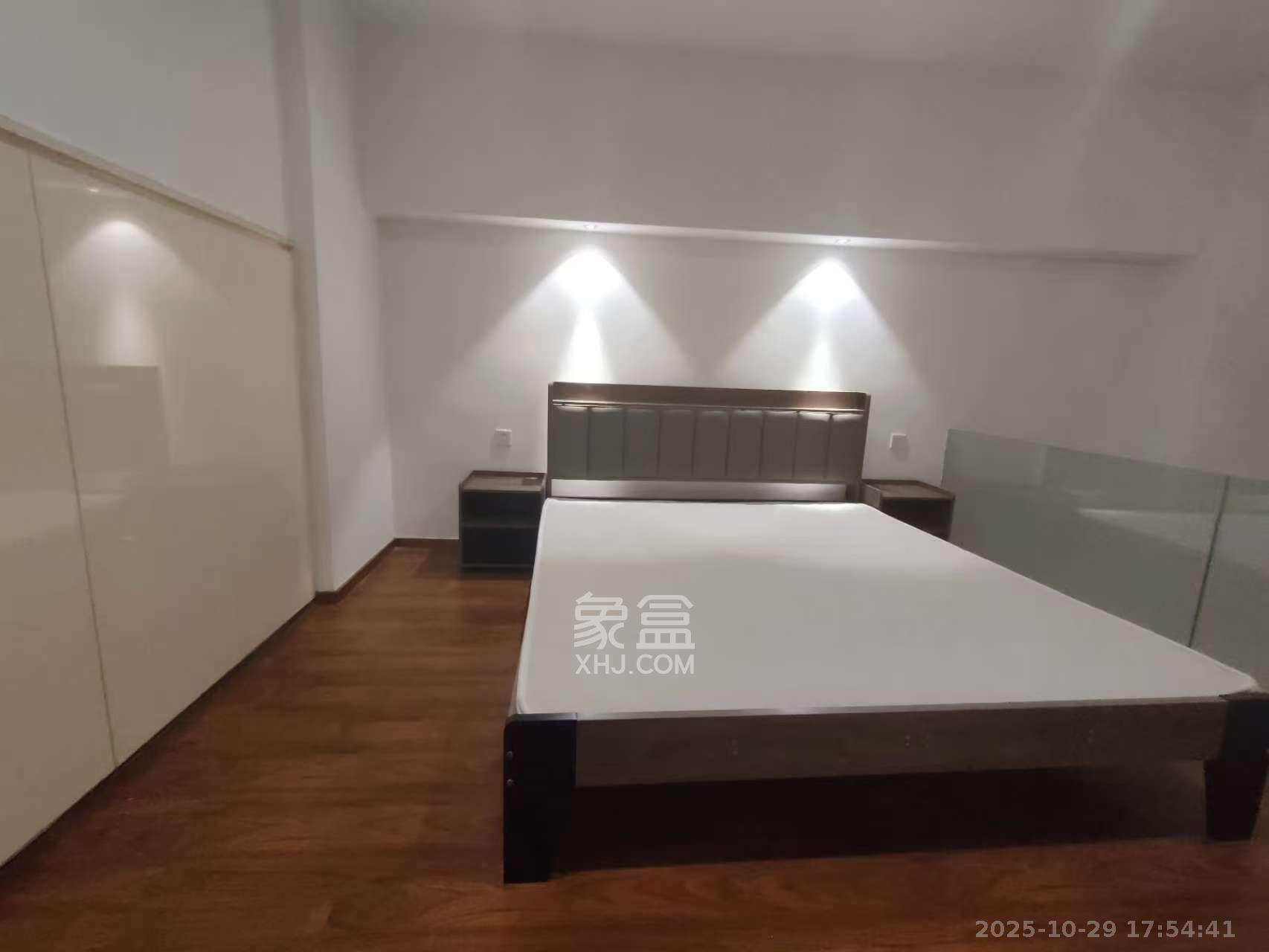 米兰春天  1室1厅1卫    1600.0元/月 米兰春天  1室1厅1卫    1600.0元/月室内图