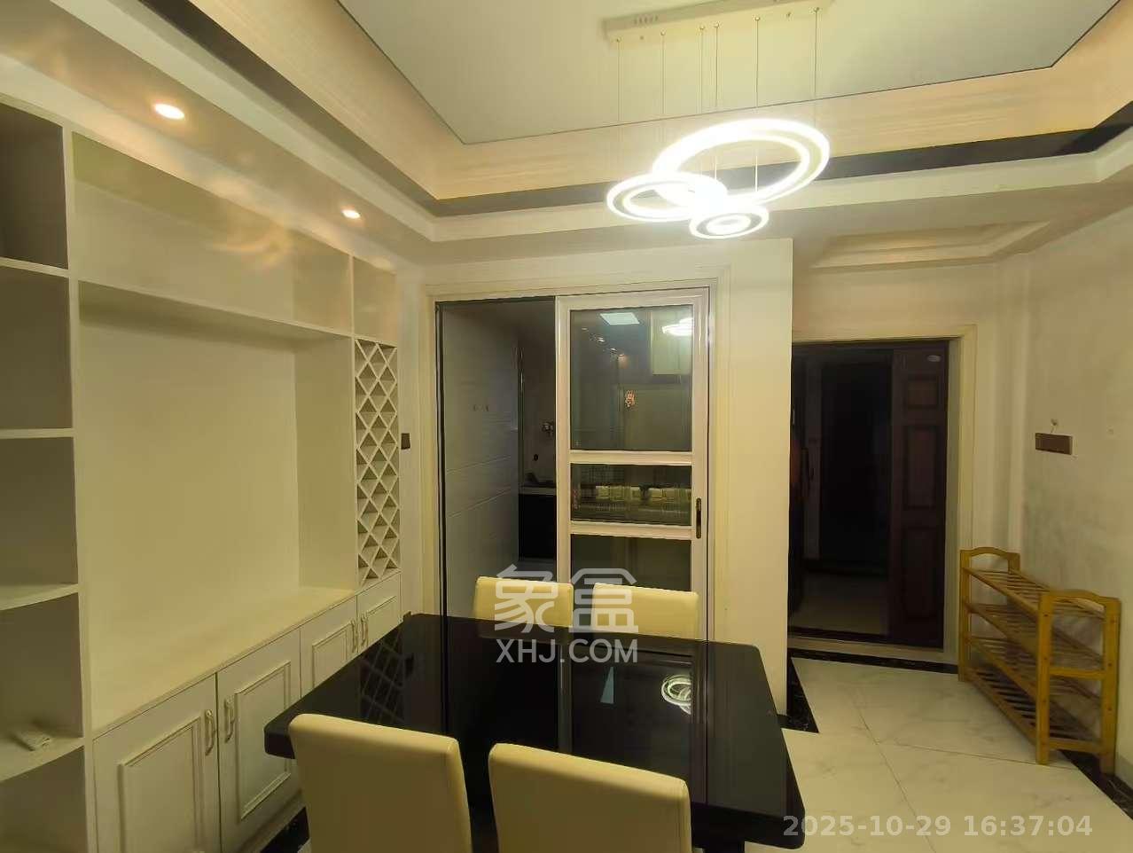 珠江东方明珠（新地东方明珠）三期  3室2厅1卫    1700.0元/月室内图