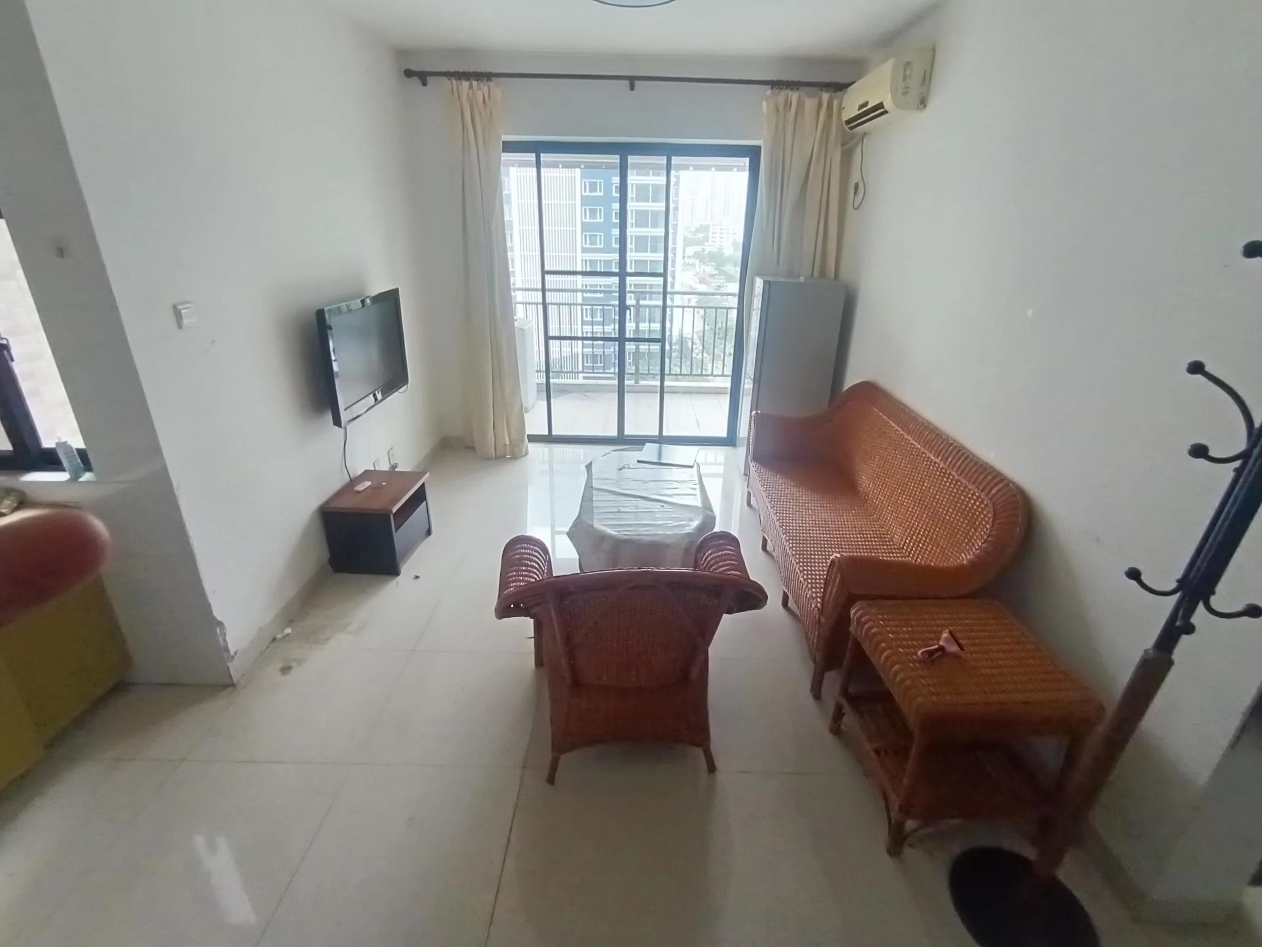 环强御景湾  1室1厅1卫    2200.0元/月