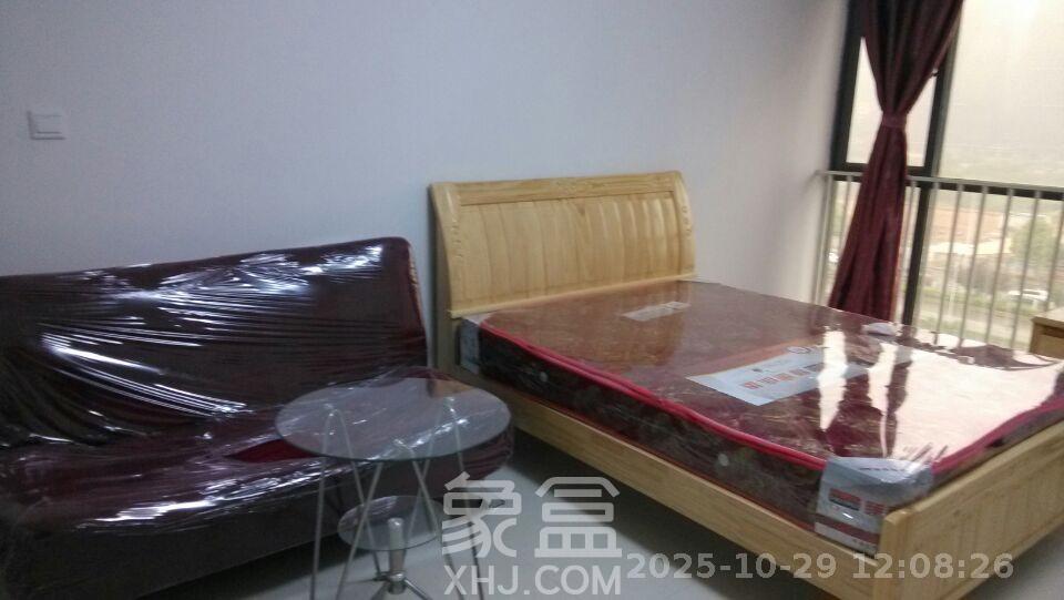 阳光100二期  1室1厅1卫    1200.0元/月室内图