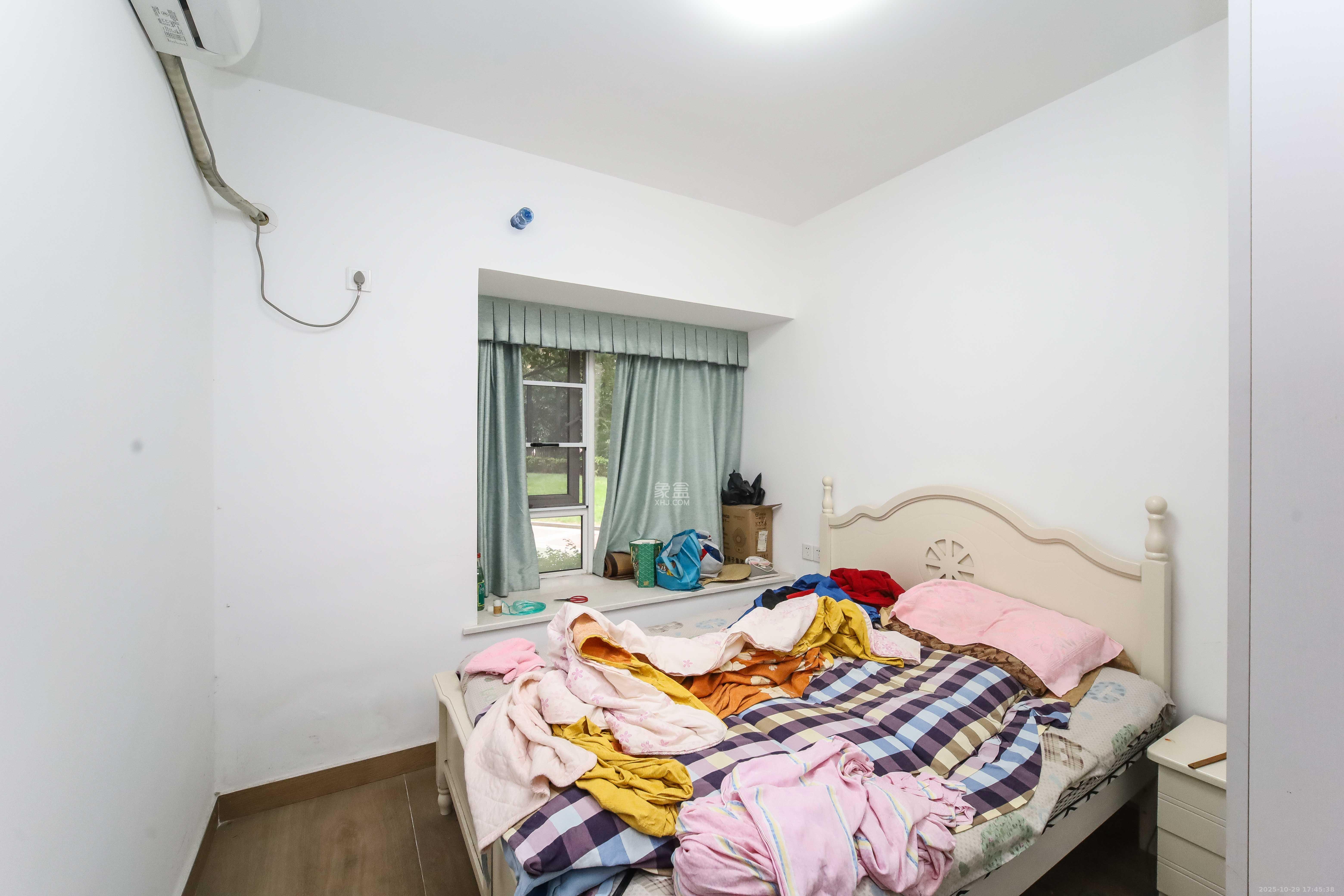 金地格林公馆  3室2厅2卫    110.0万 金地格林公馆  3室2厅2卫    110.0万卧室