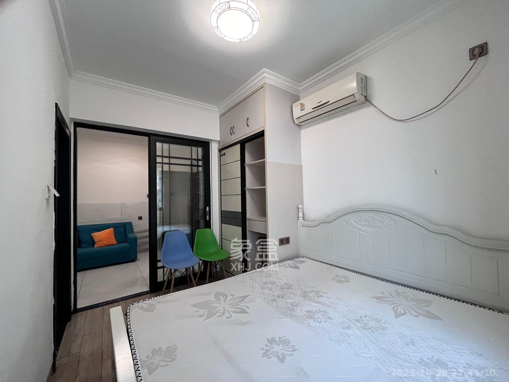 桥头家苑一期  1室1厅1卫    1200.0元/月 桥头家苑一期  1室1厅1卫    1200.0元/月室内图