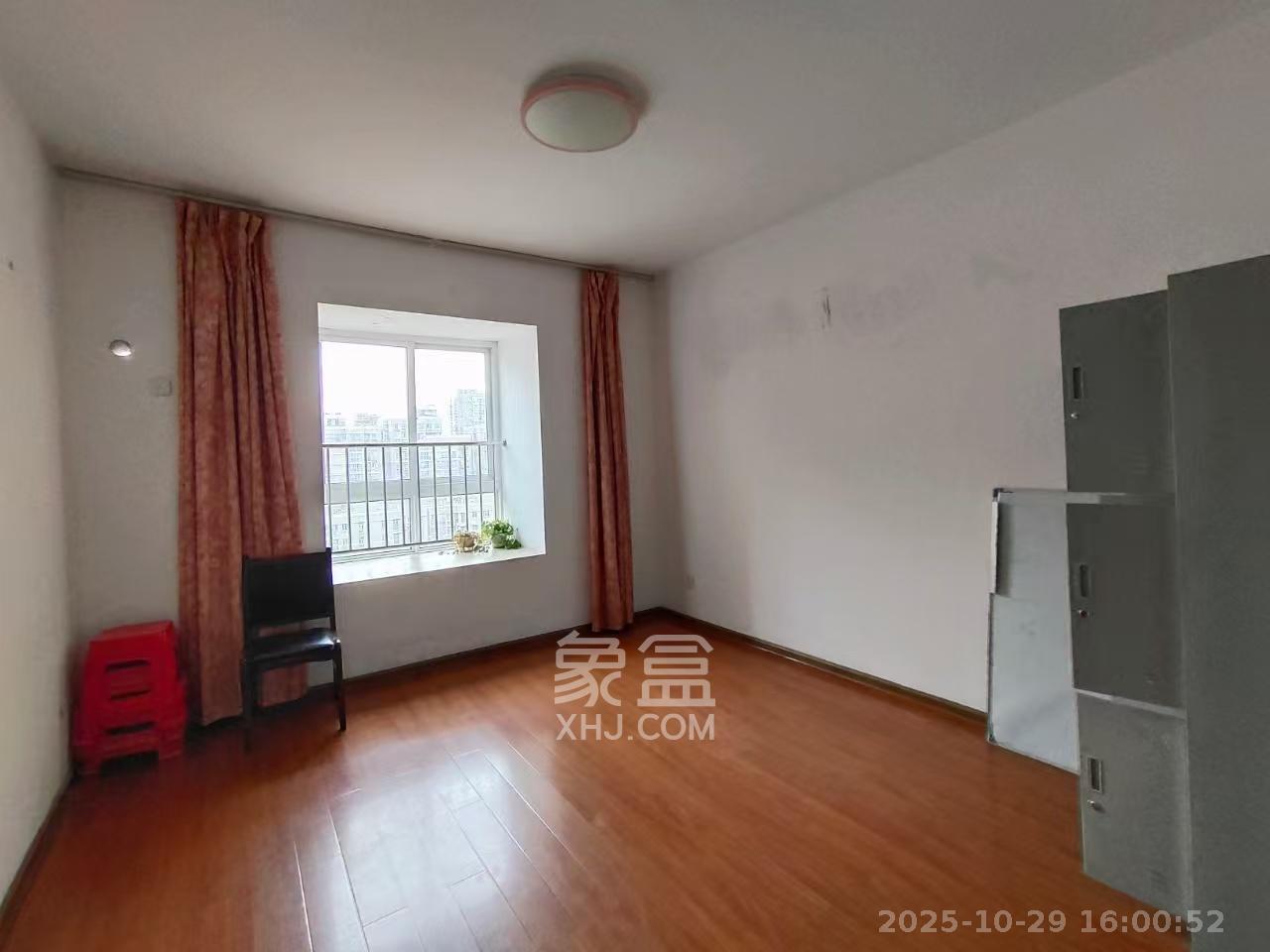 上河国际C区  3室1厅2卫    2500.0元/月室内图