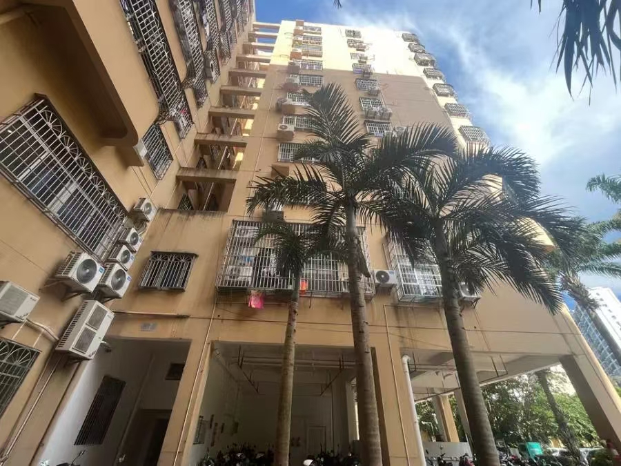 京江花园 2室2厅2卫 62.5万 京江花园 2室2厅2卫 62.5万小区图