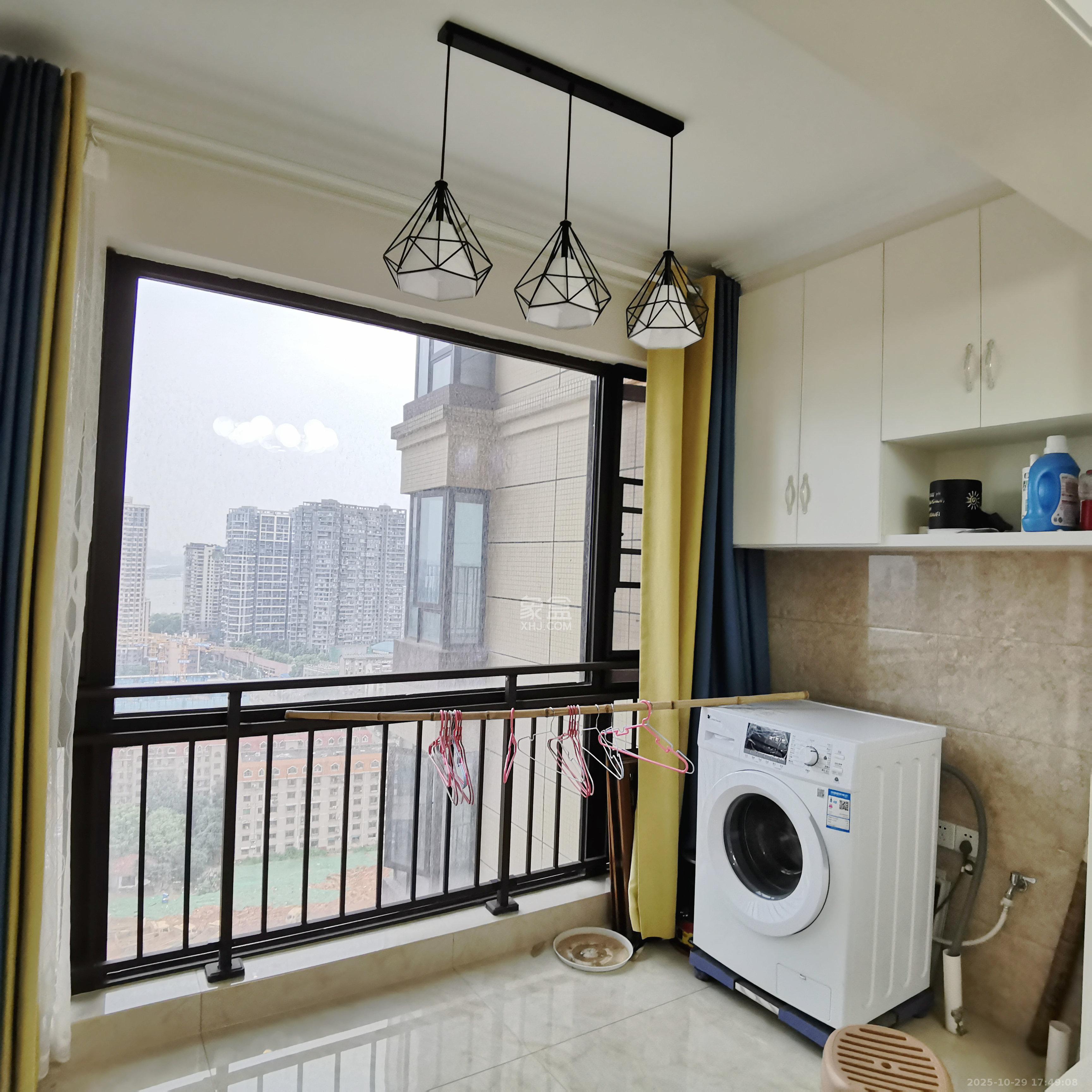 保利西海岸B区  3室2厅1卫    3500.0元/月室内图