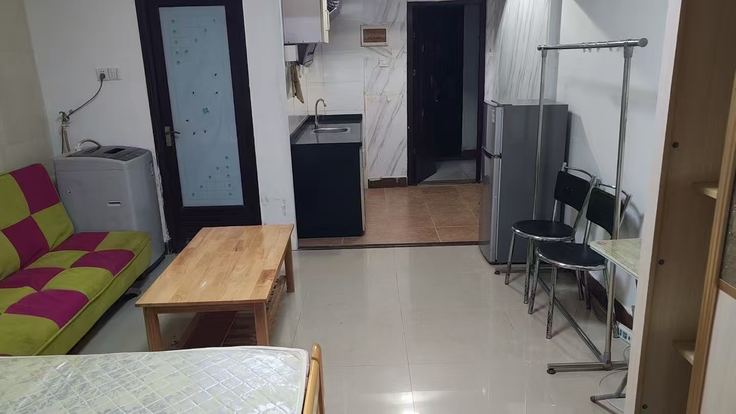 八菱大厦  1室1厅1卫    29.0万室内图