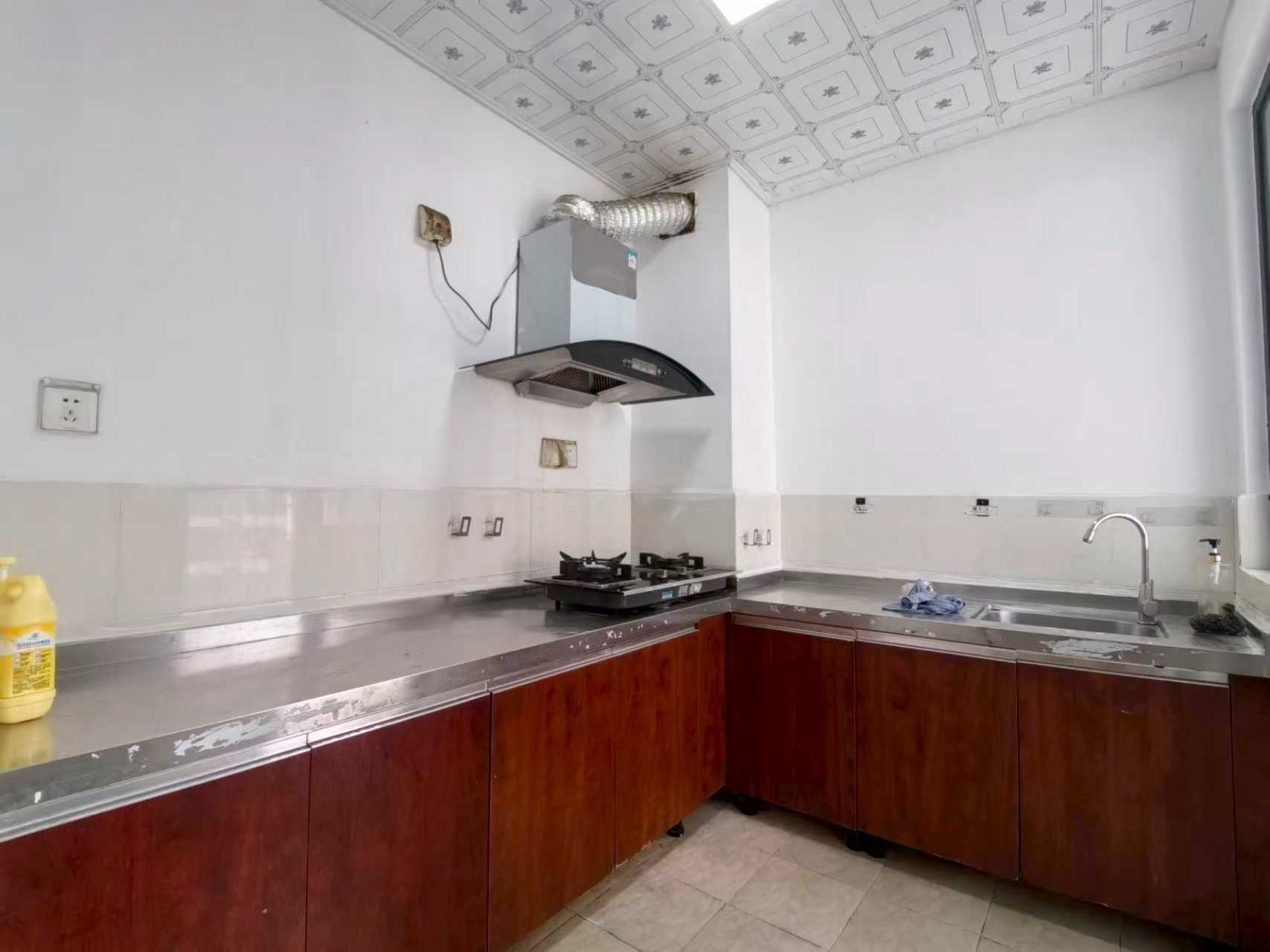 道客和悦坊  3室2厅2卫    2600.0元/月室内图