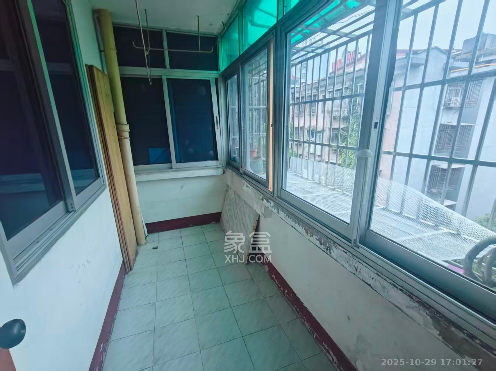 由义巷2号（区政府宿舍）  2室1厅1卫    800.0元/月室内图