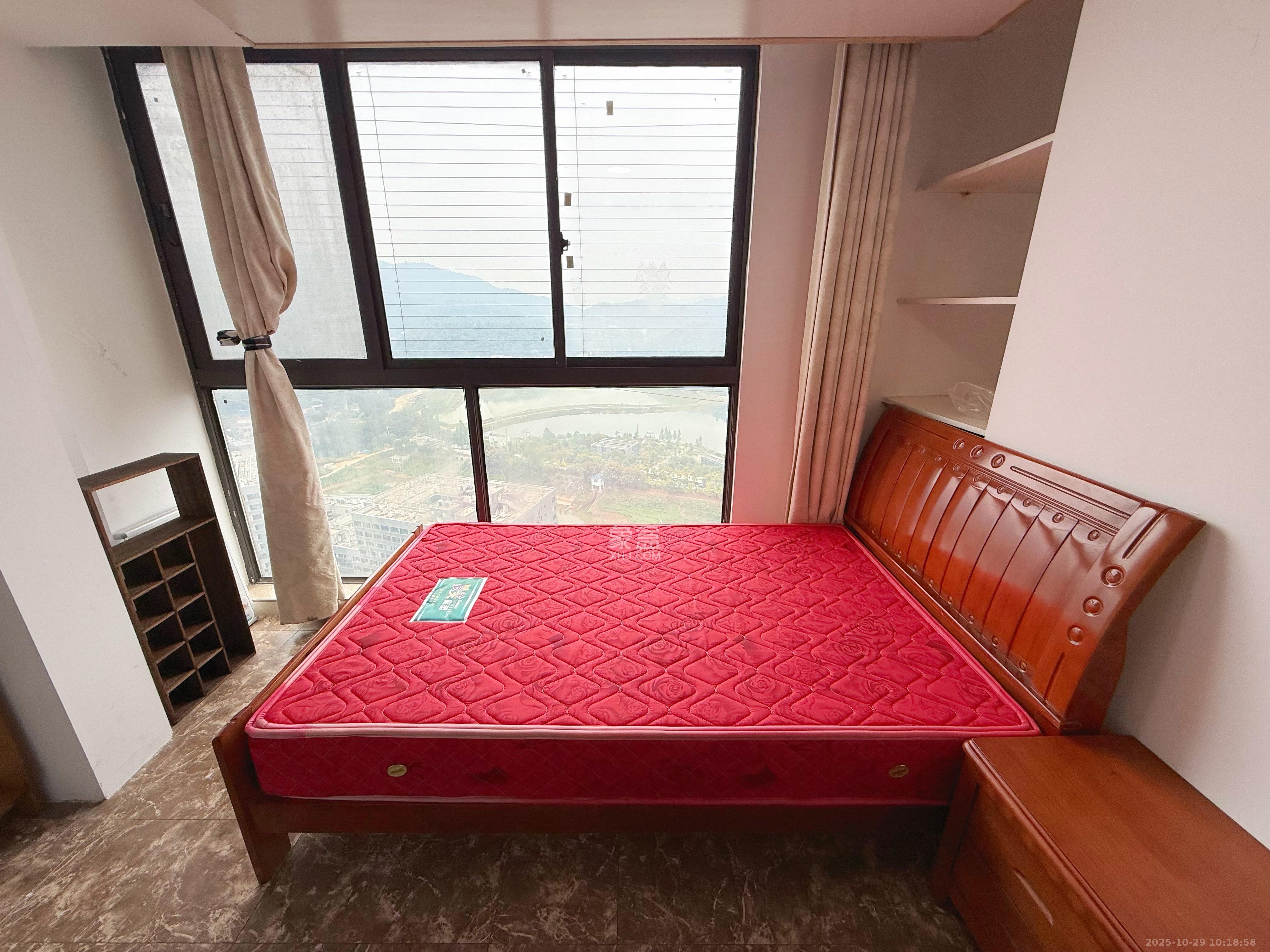 中一九骏(枫桥苑) 1室1厅1卫 2000.0元/月 中一九骏(枫桥苑) 1室1厅1卫 2000.0元/月室内图