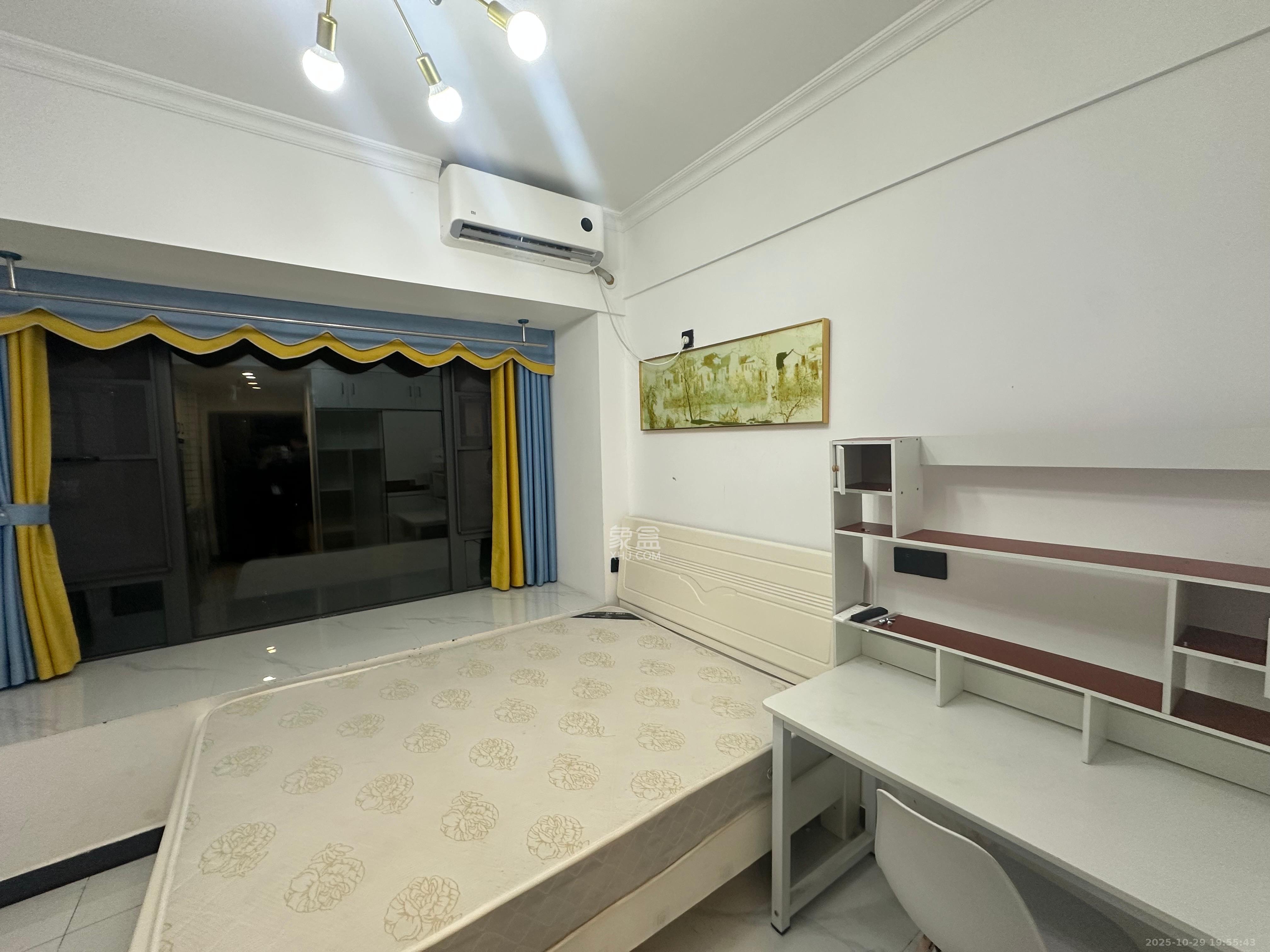 龙湖湘江星座(祺鑫星座公寓) 1室1厅1卫 1400.0元/月 龙湖湘江星座(祺鑫星座公寓) 1室1厅1卫 1400.0元/月室内图