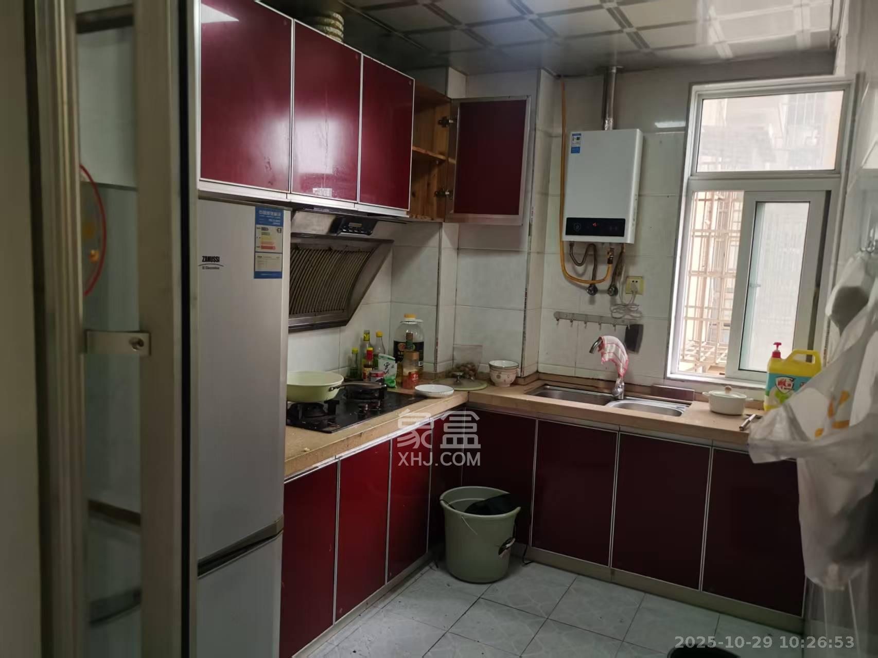 谷山乐园二期  2室2厅1卫    1700.0元/月室内图