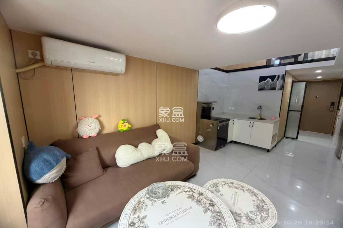 卓越江岸  2室1厅1卫    2500.0元/月 卓越江岸  2室1厅1卫    2500.0元/月室内图