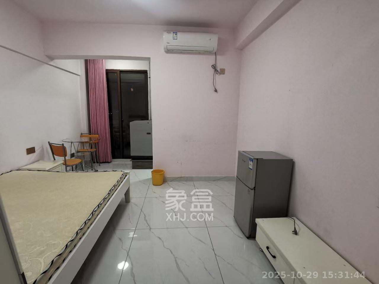 金房奥斯卡  1室1厅1卫    1100.0元/月 金房奥斯卡  1室1厅1卫    1100.0元/月室内图