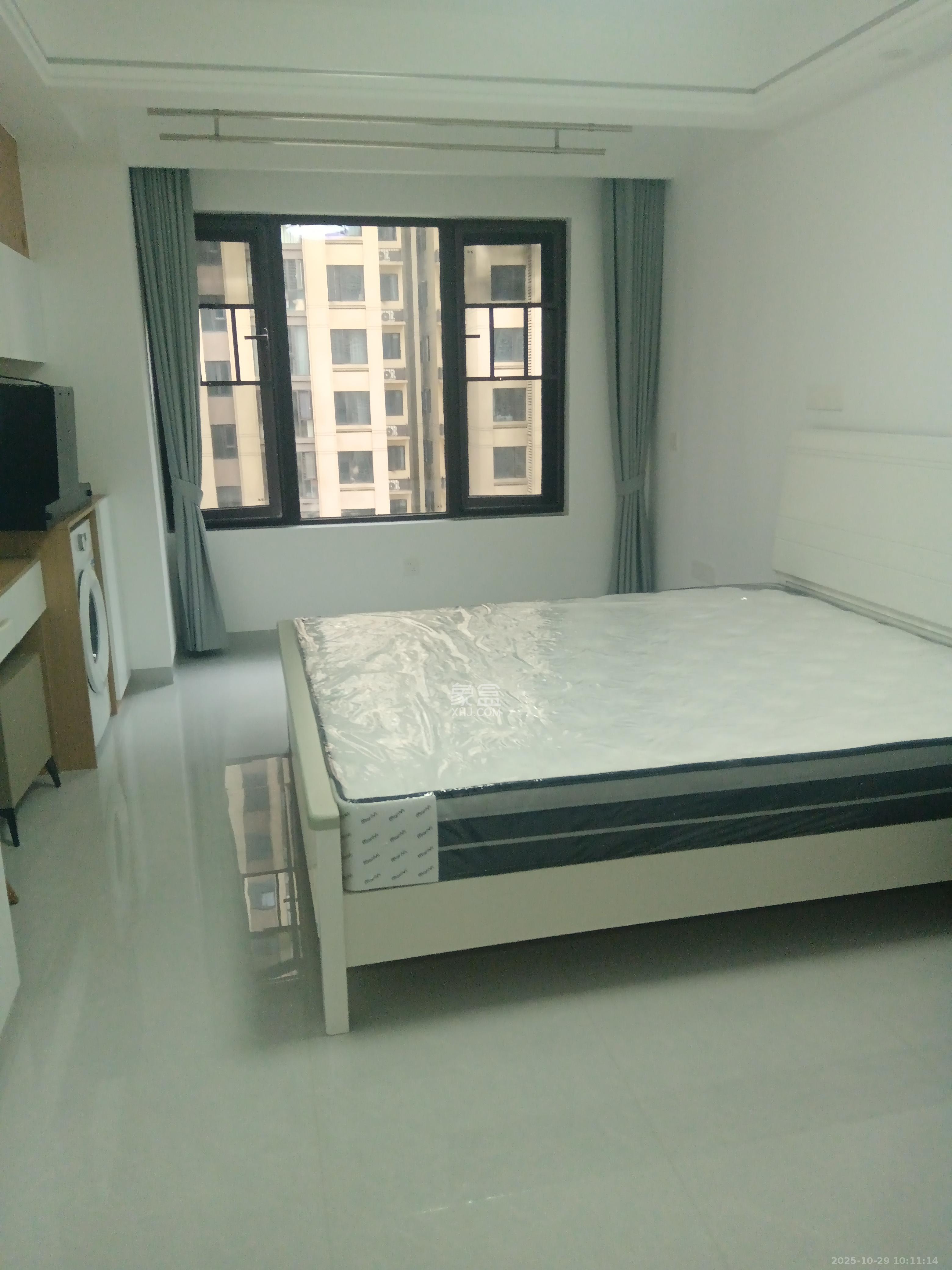 中海珑悦府 1室1厅1卫 1300.0元/月 中海珑悦府 1室1厅1卫 1300.0元/月室内图