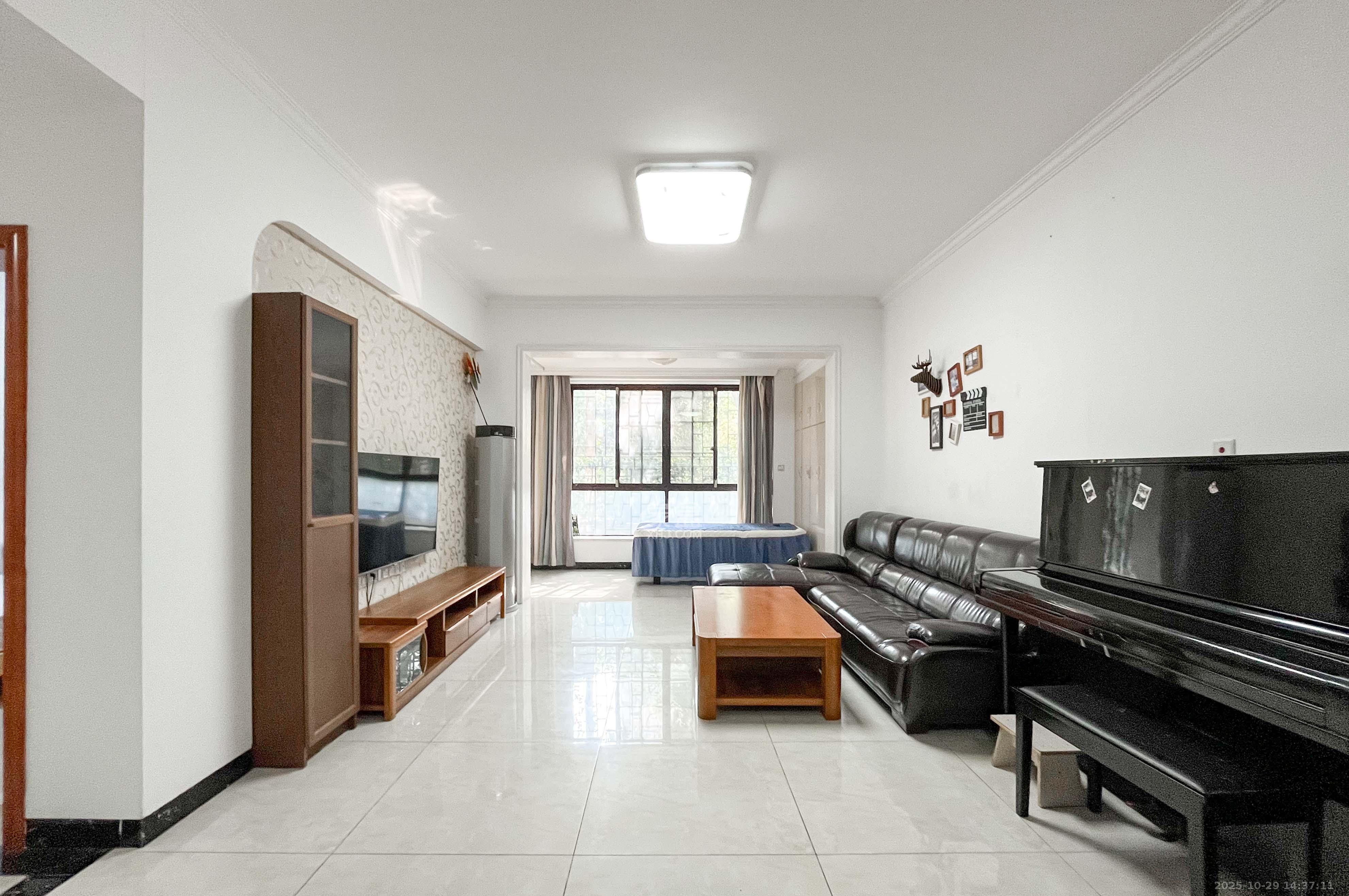 梅溪湖金茂悦（金悦雅苑）  3室2厅2卫    145.0万