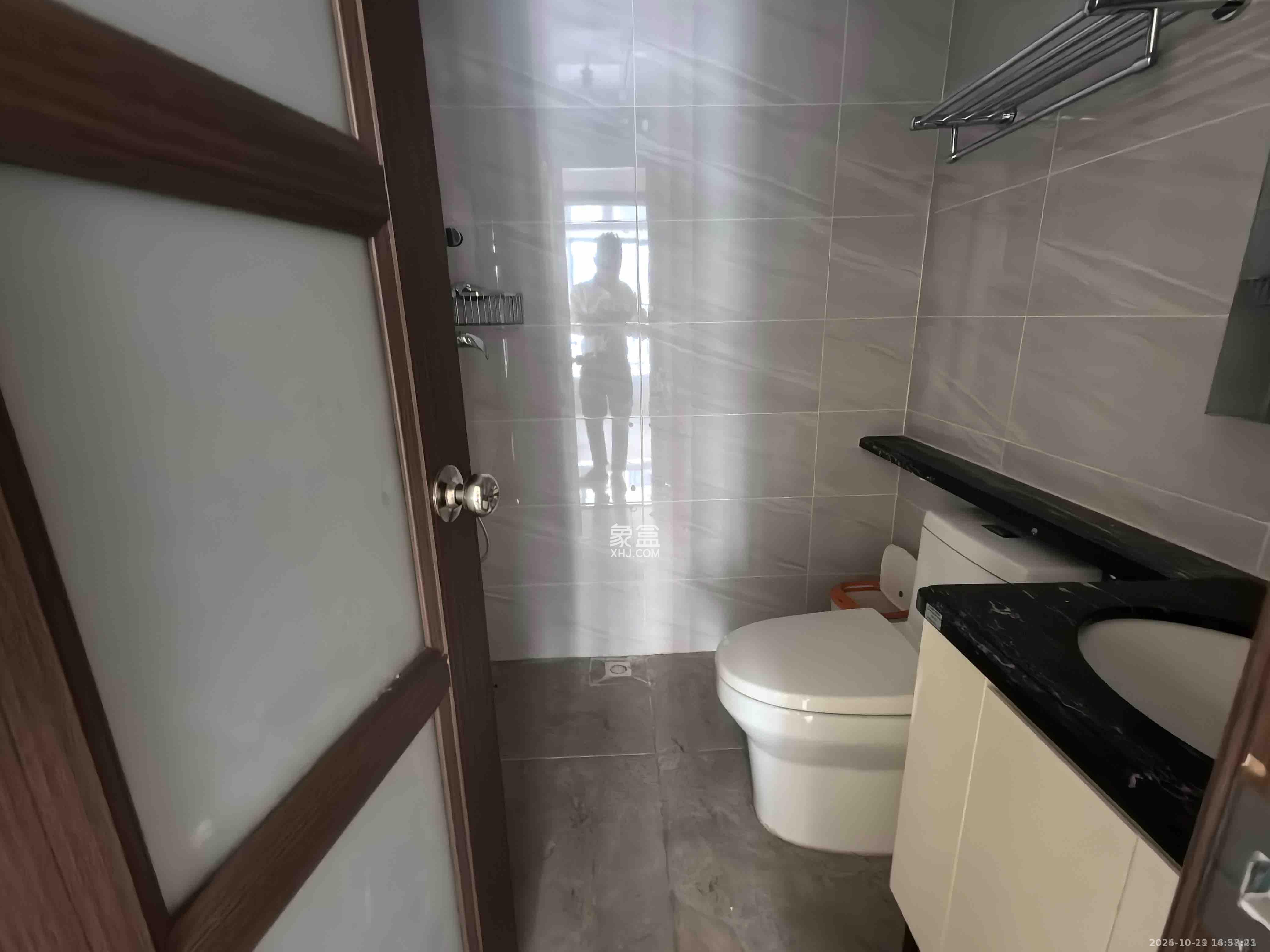 碧桂园印象 2室2厅1卫 2500.0元/月 碧桂园印象 2室2厅1卫 2500.0元/月室内图