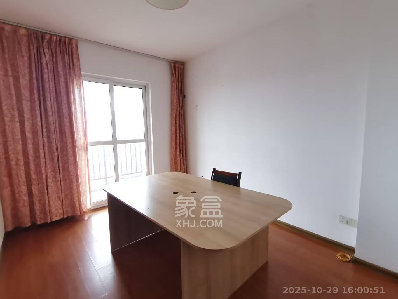 上河国际C区  3室1厅2卫    2500.0元/月 上河国际C区  3室1厅2卫    2500.0元/月室内图