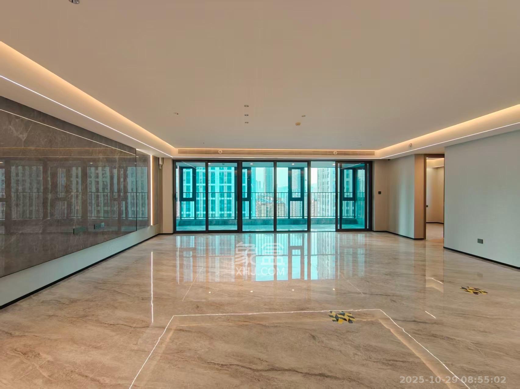 旭辉铂悦湘江  1室0厅0卫    13000.0元/月