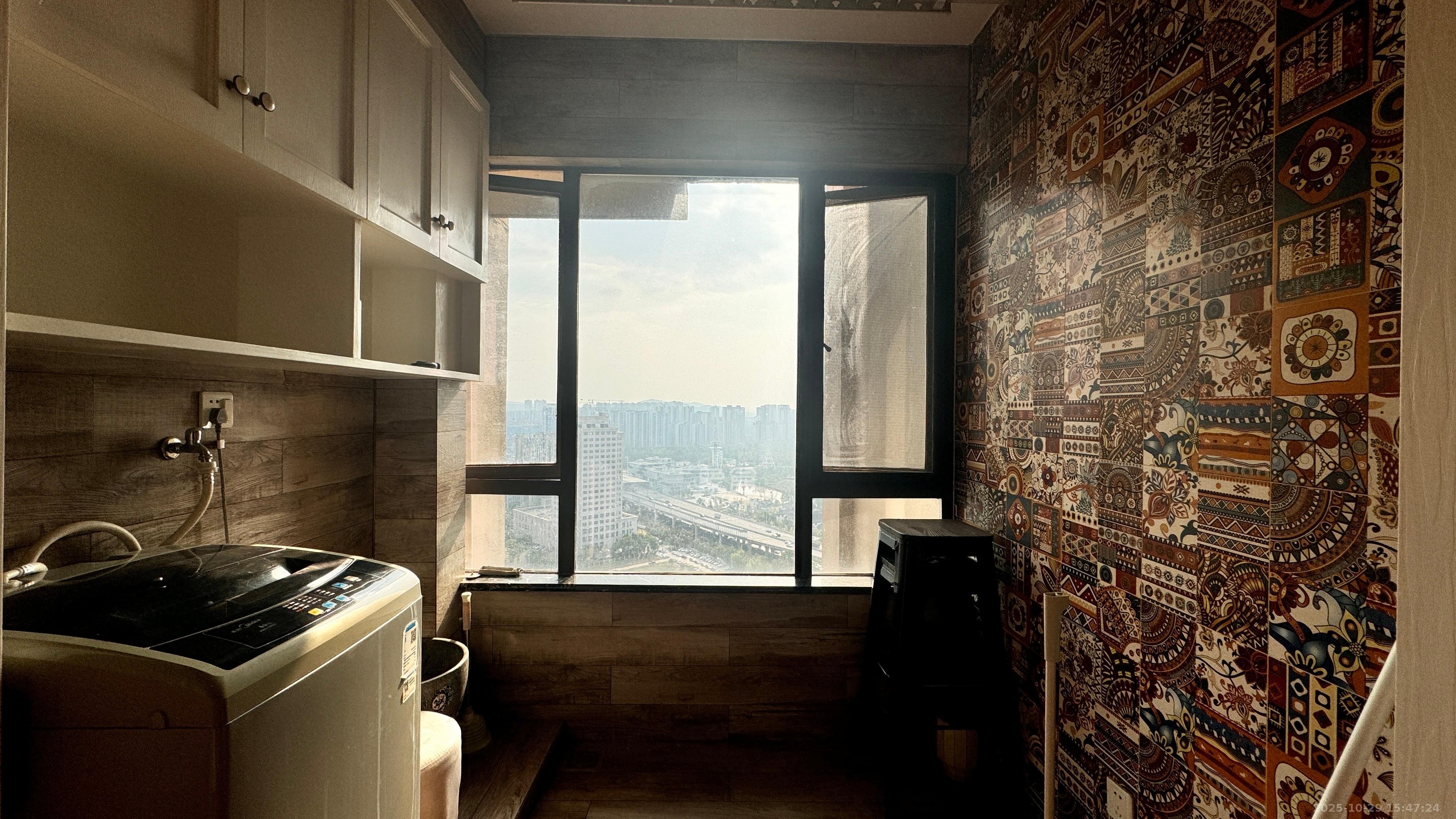 合能洋湖公馆  3室1厅1卫    3000.0元/月室内图